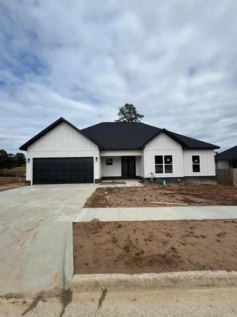 MLS: 25005406