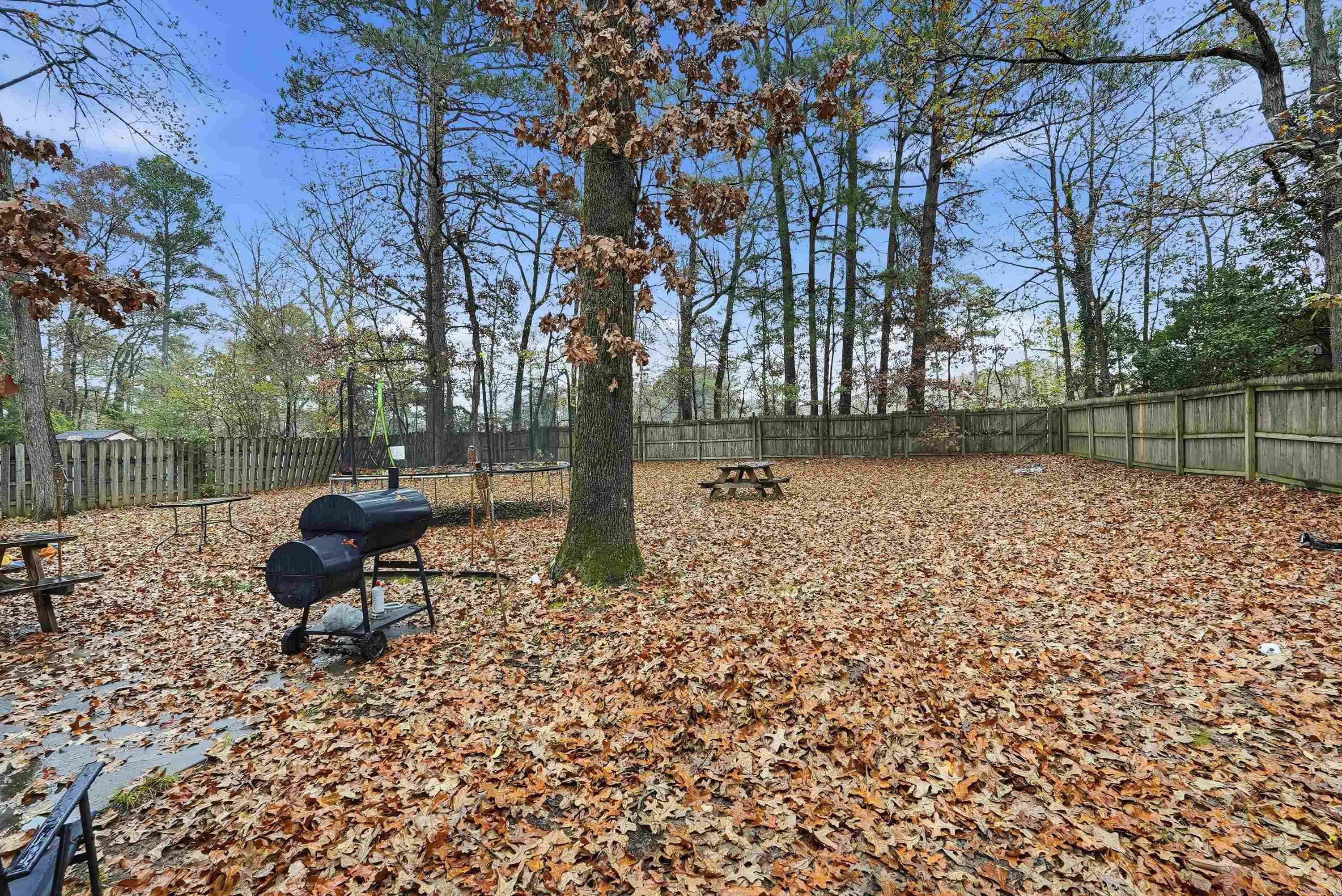 RIVERLAND - Residential