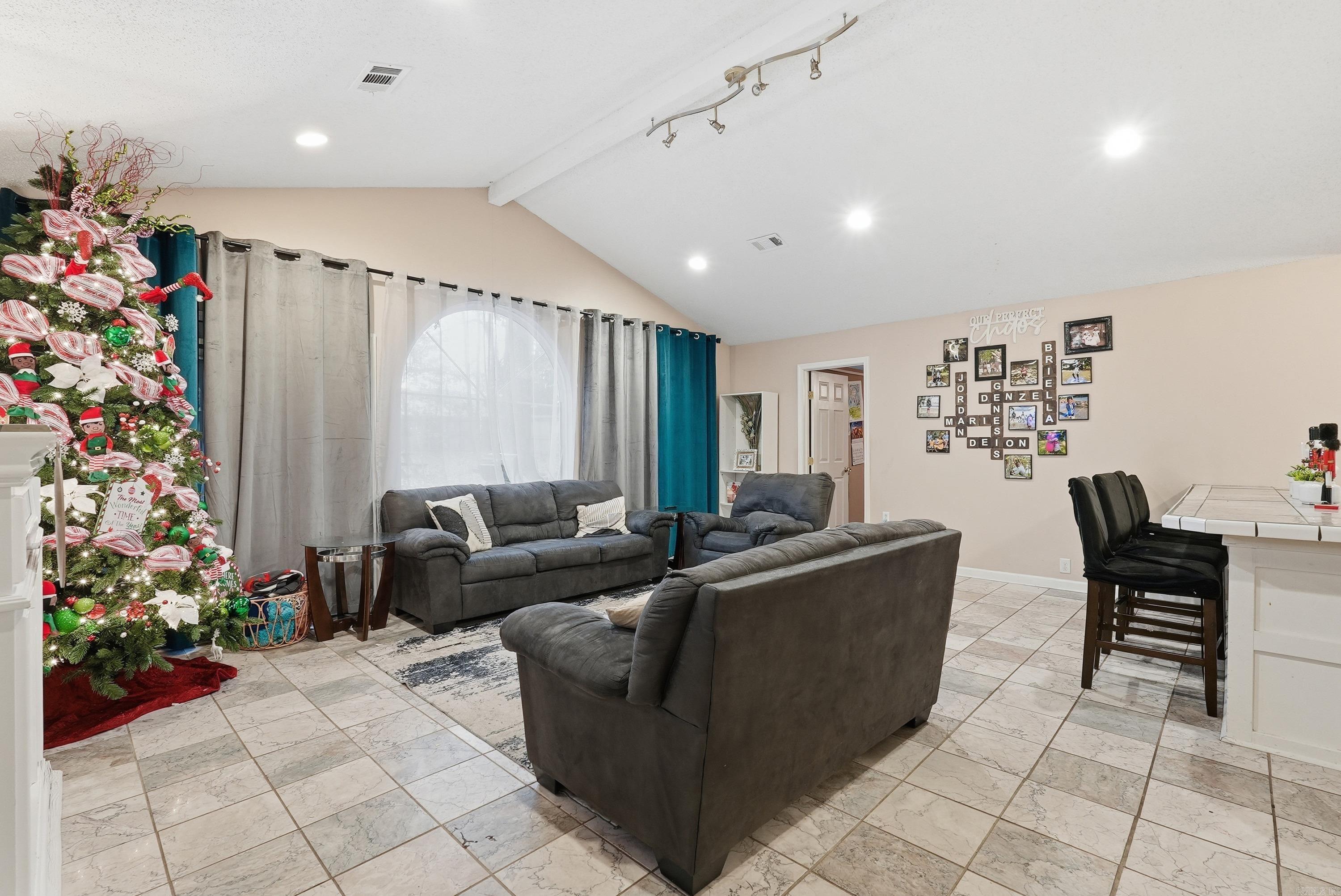 RIVERLAND - Residential