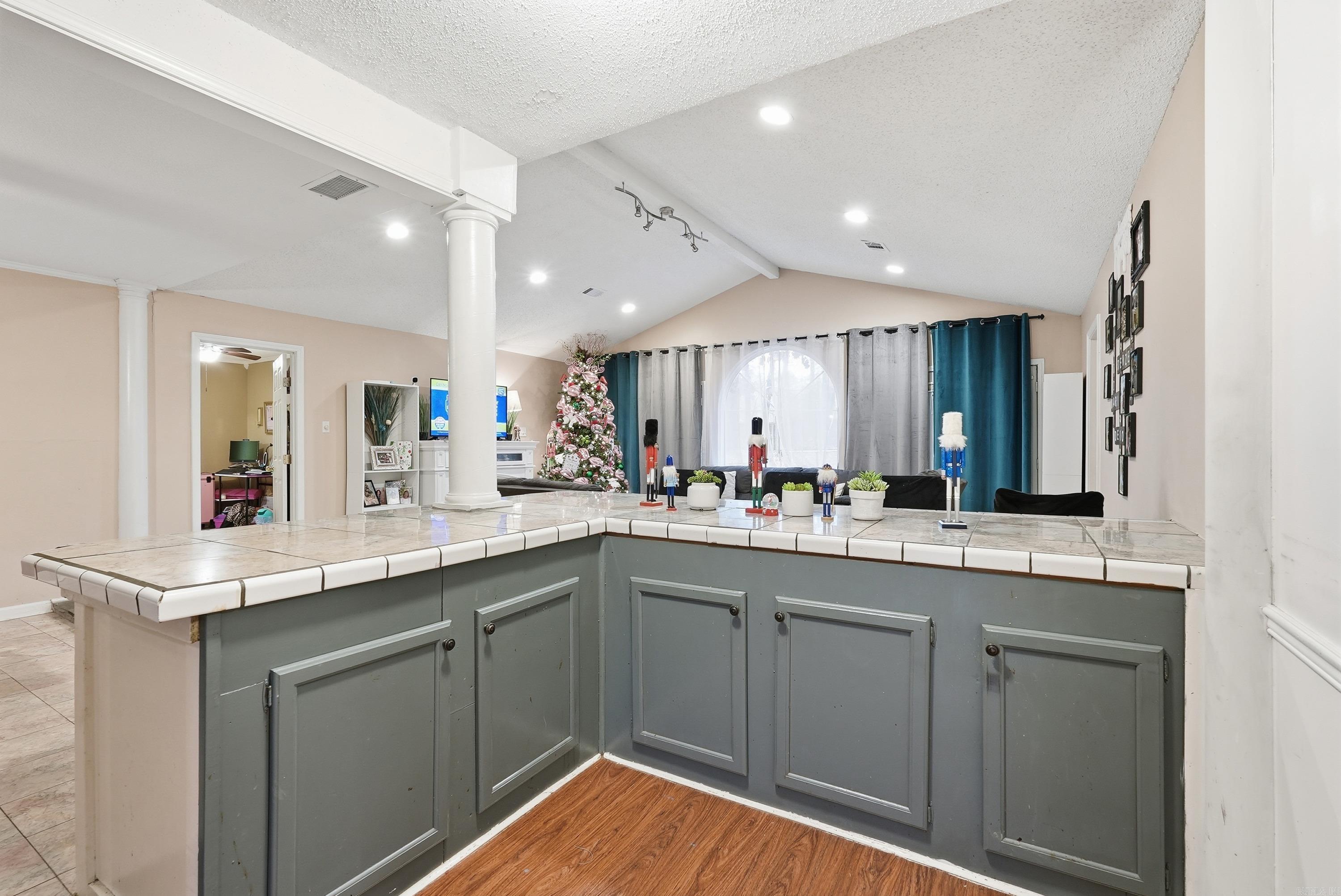 RIVERLAND - Residential