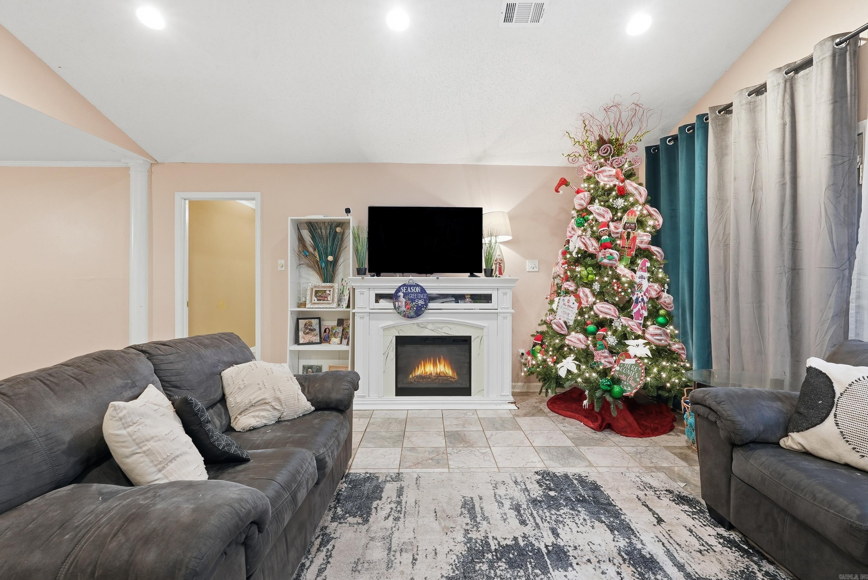 RIVERLAND - Residential