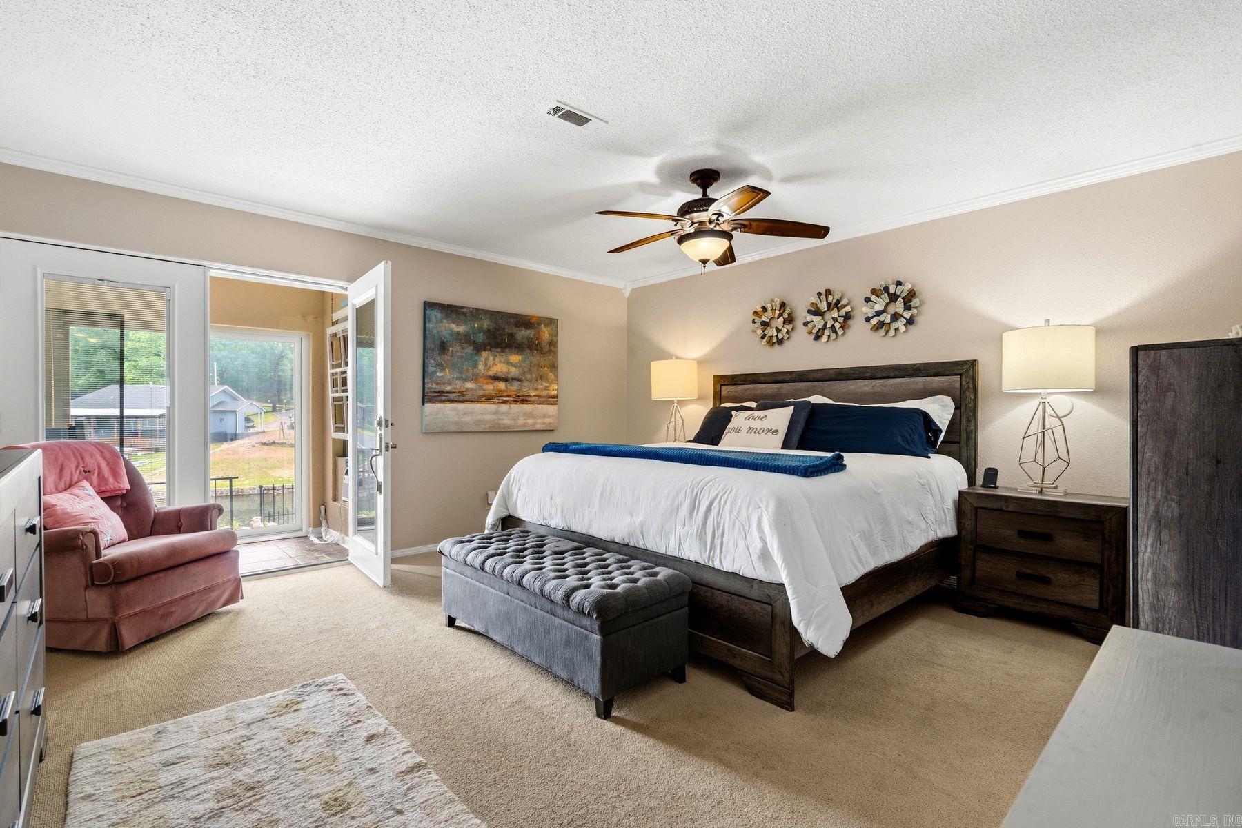 WESTPORT BAY TOWN HOUSE - Residential