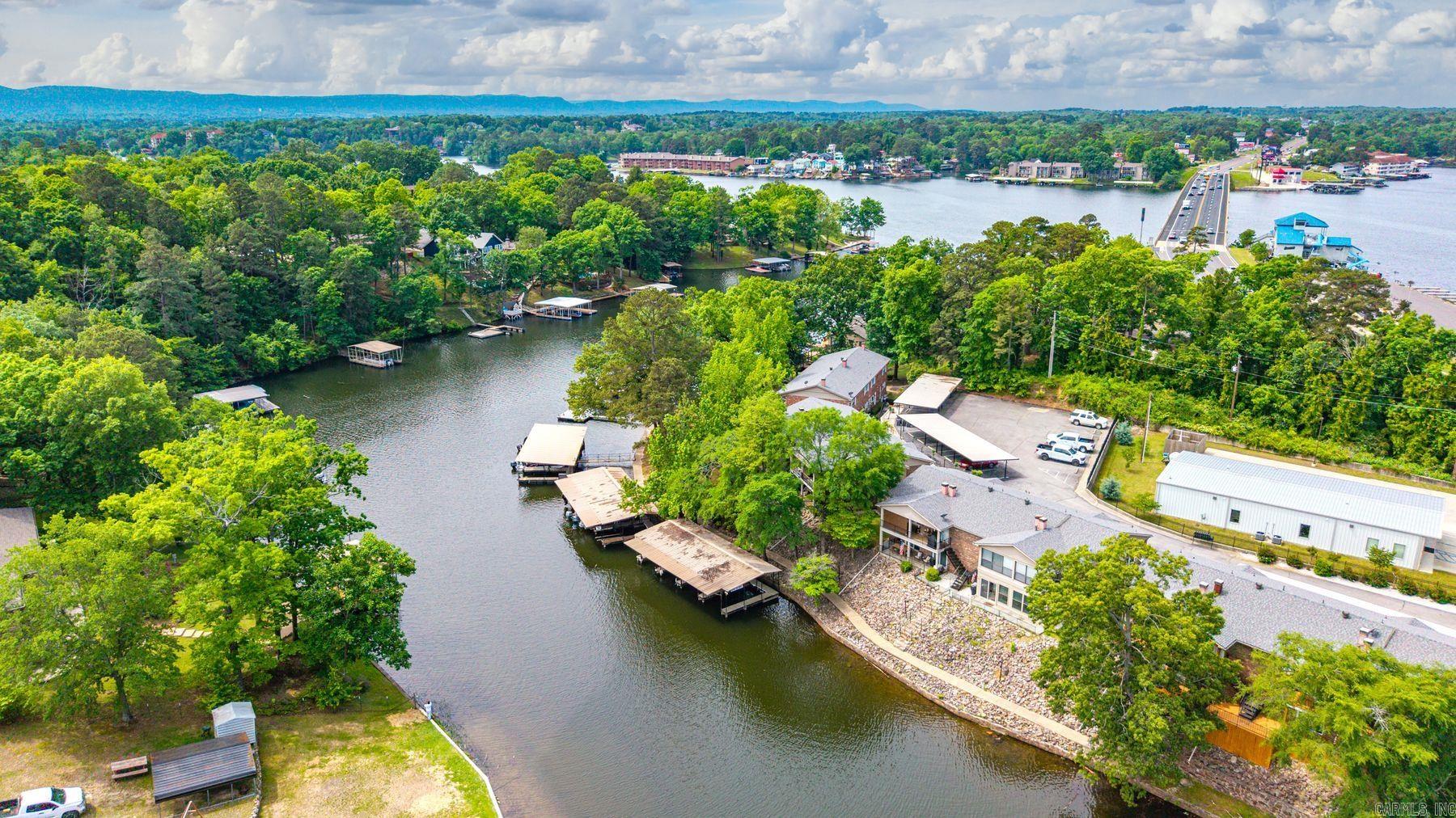 WESTPORT BAY TOWN HOUSE - Residential