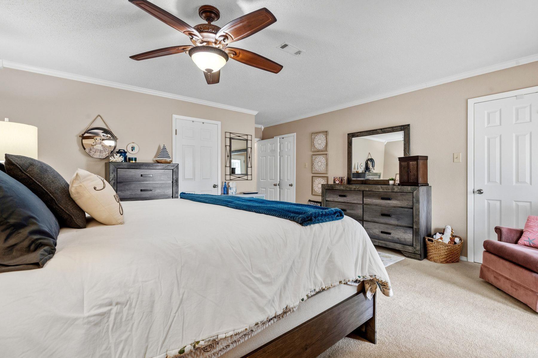 WESTPORT BAY TOWN HOUSE - Residential