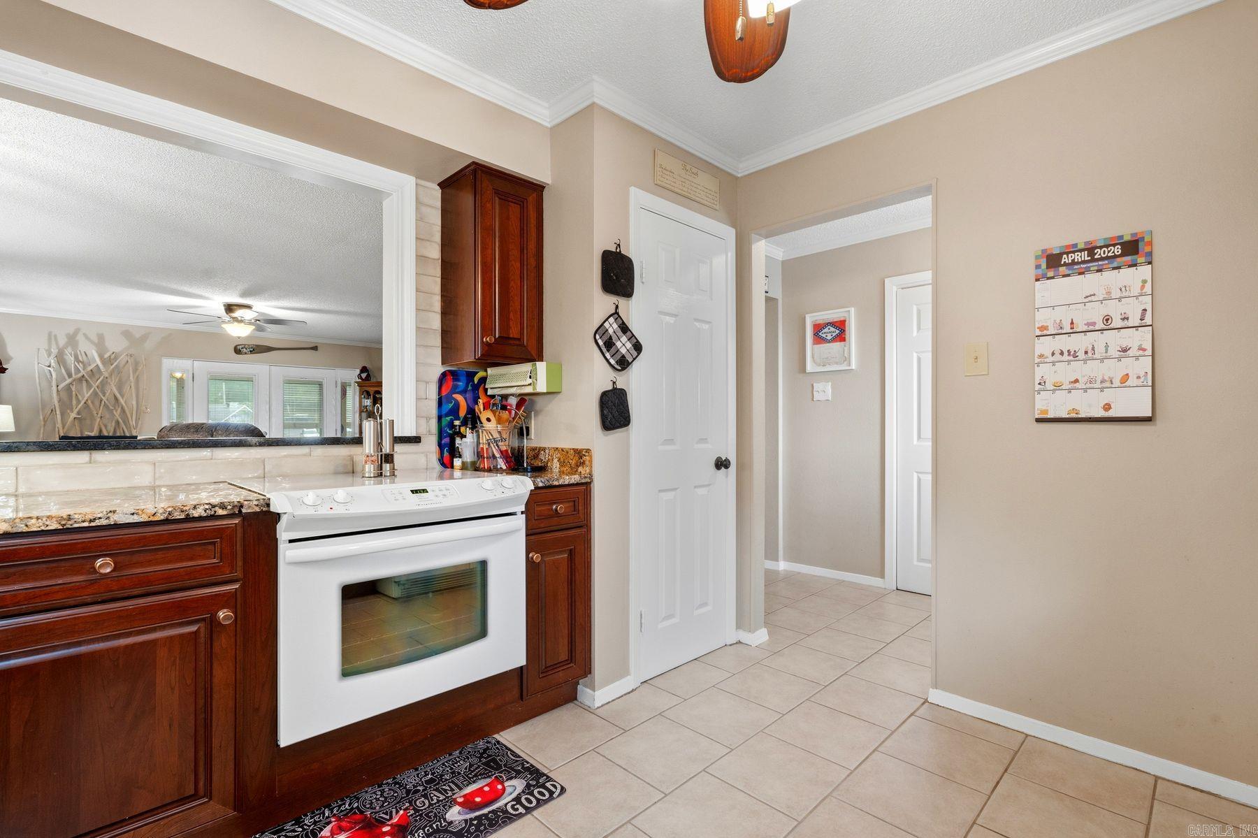 WESTPORT BAY TOWN HOUSE - Residential