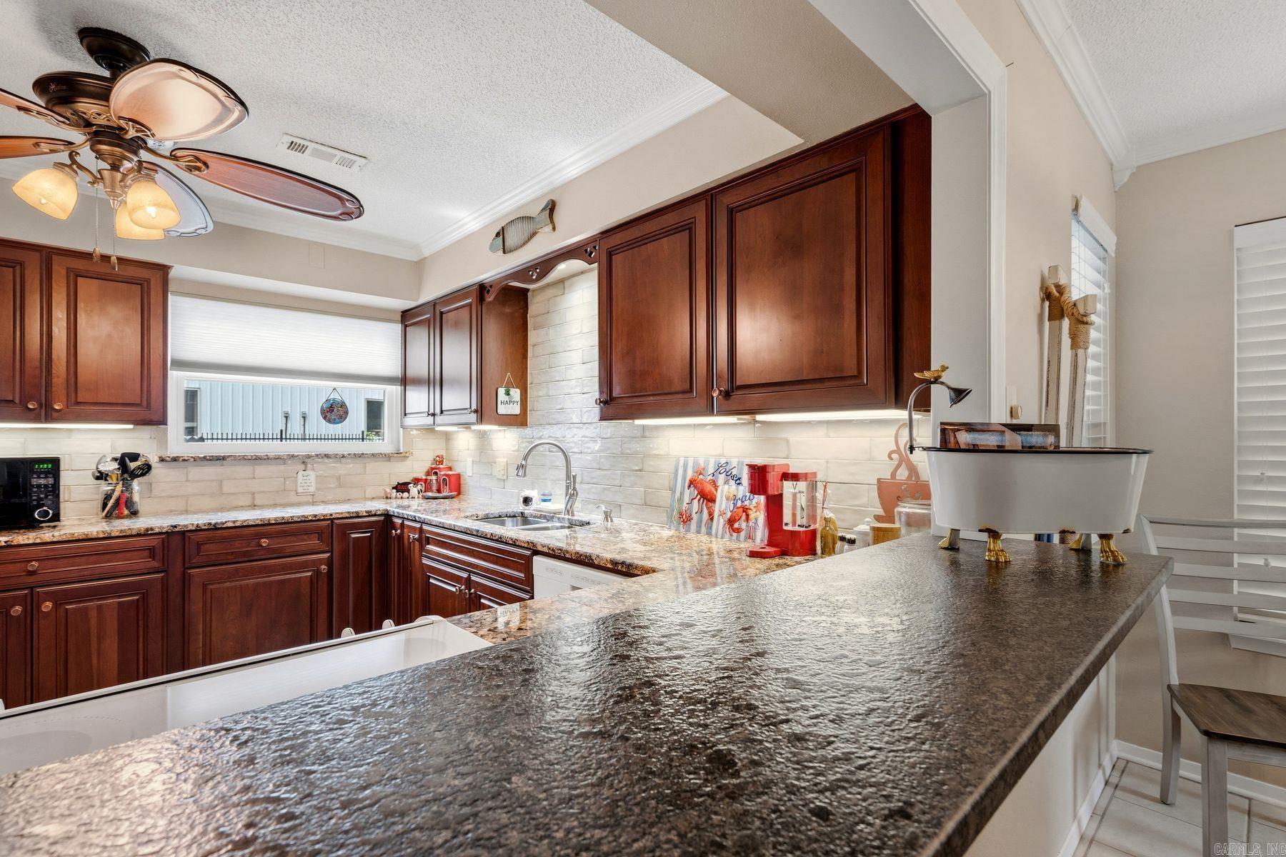 WESTPORT BAY TOWN HOUSE - Residential