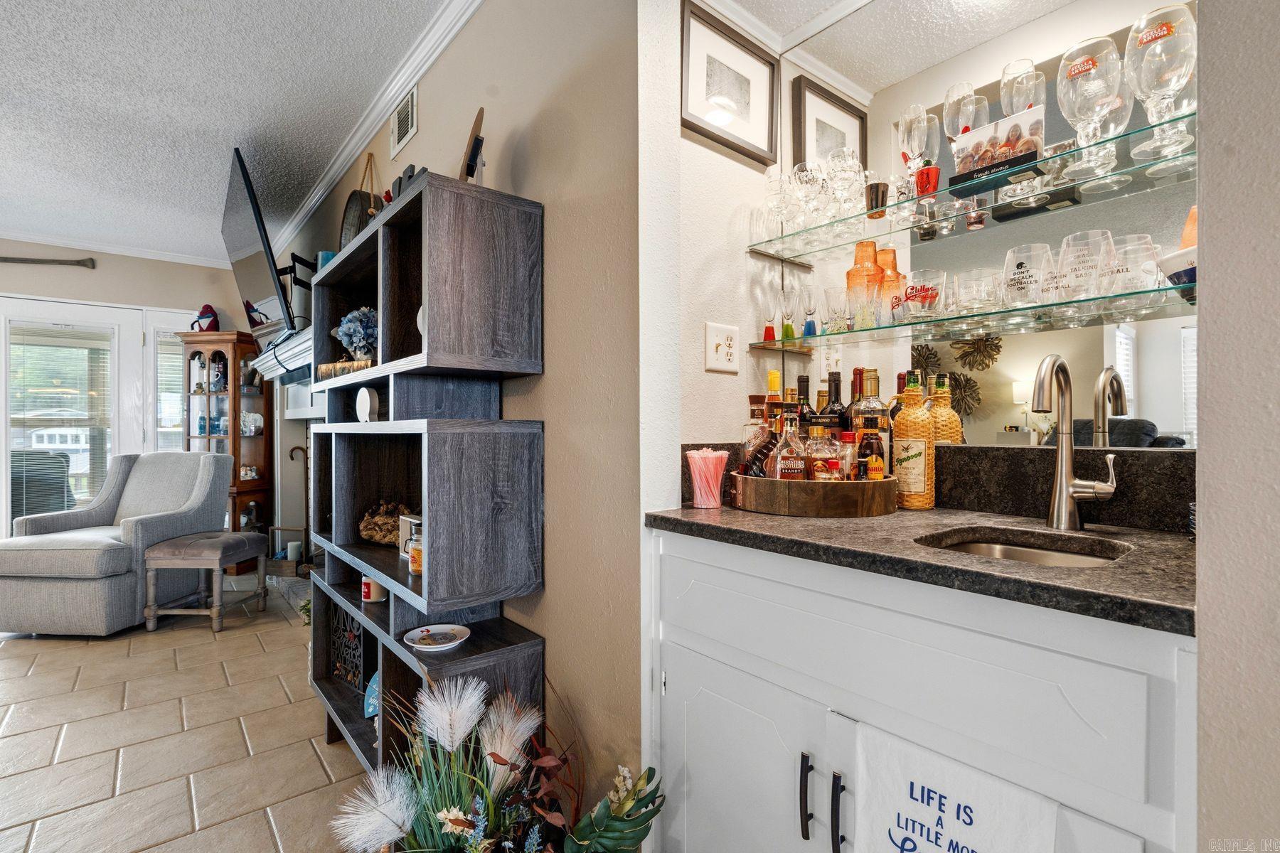 WESTPORT BAY TOWN HOUSE - Residential