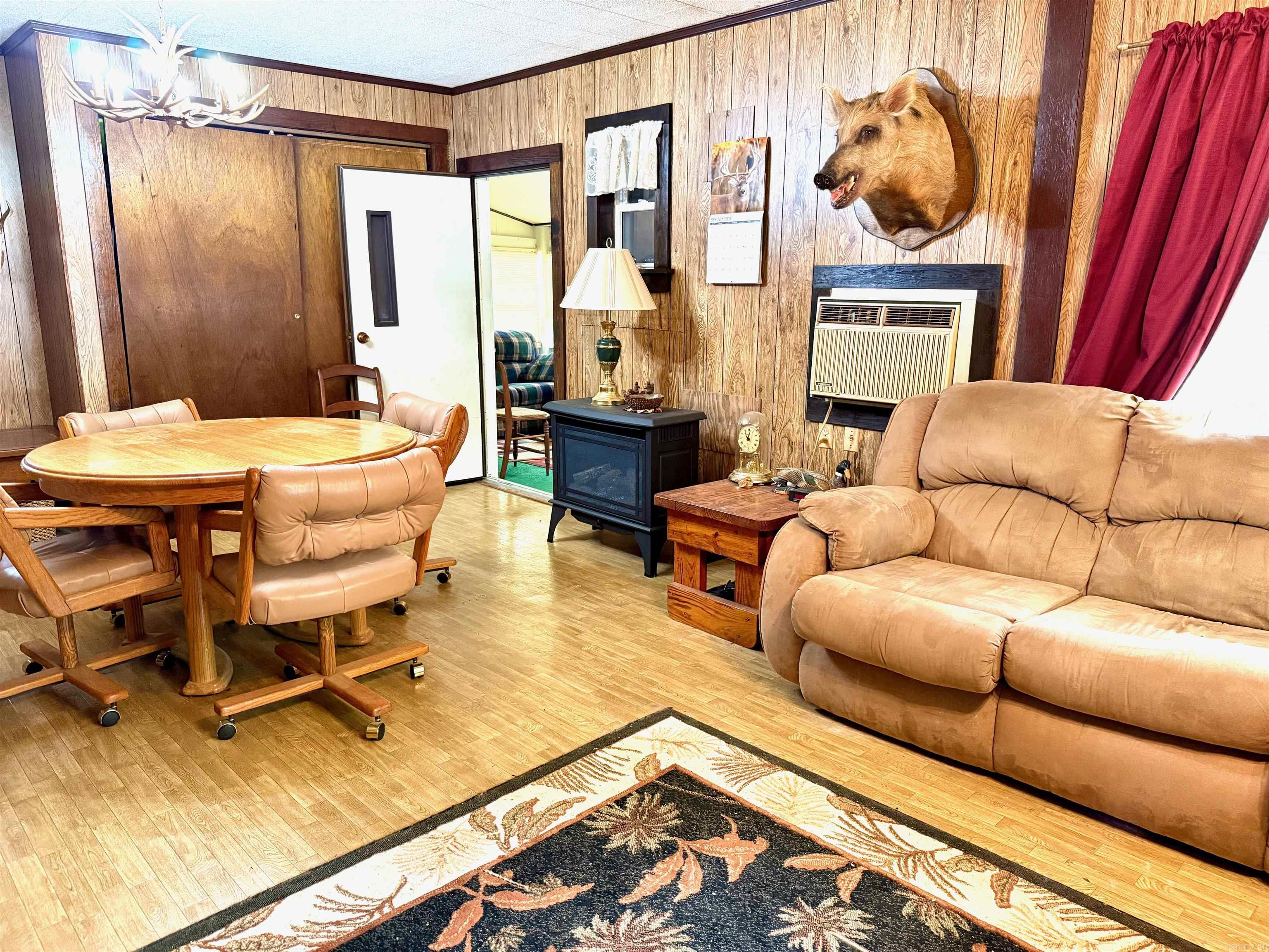 FARR, E.M. - Residential