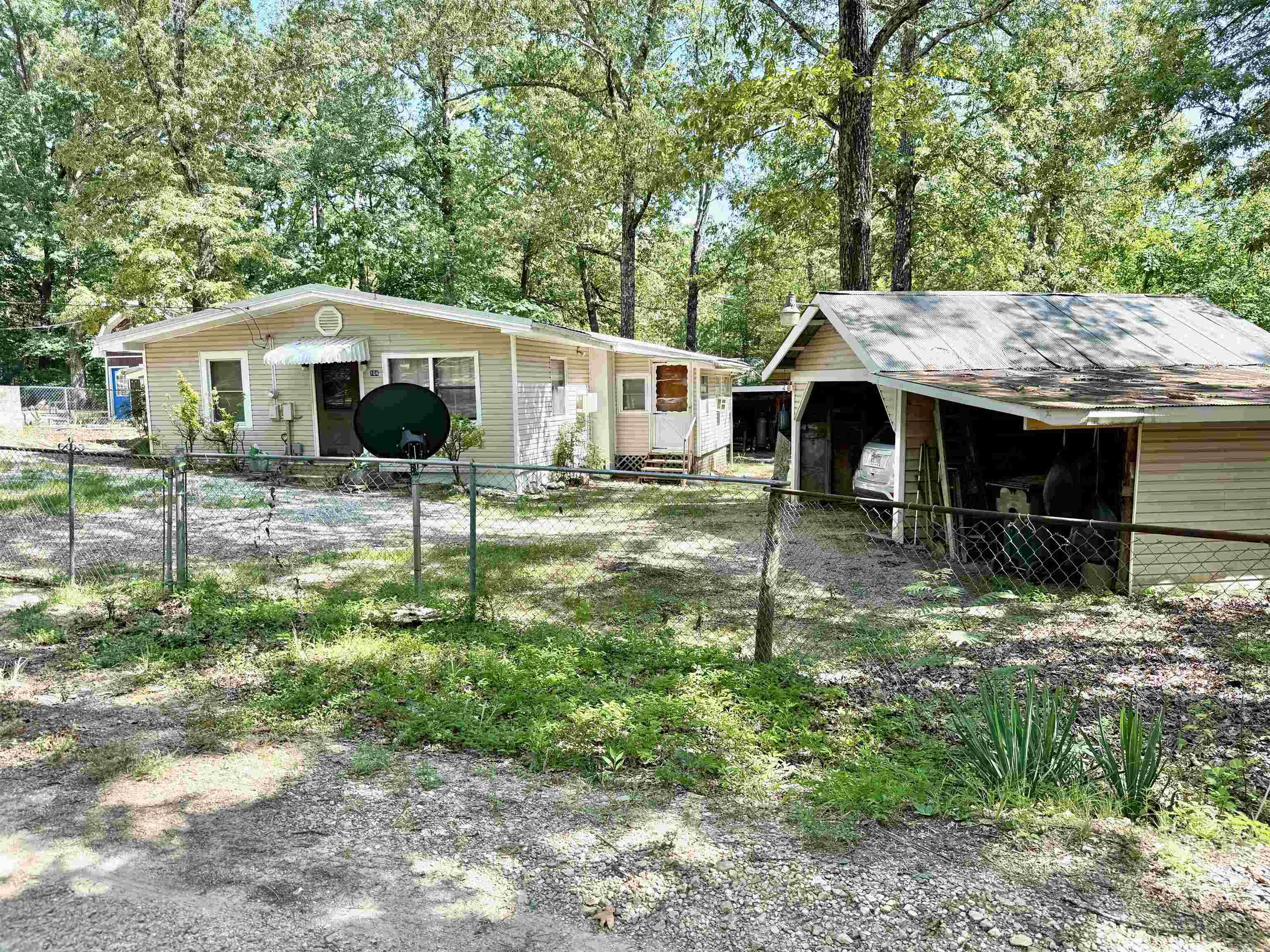 FARR, E.M. - Residential