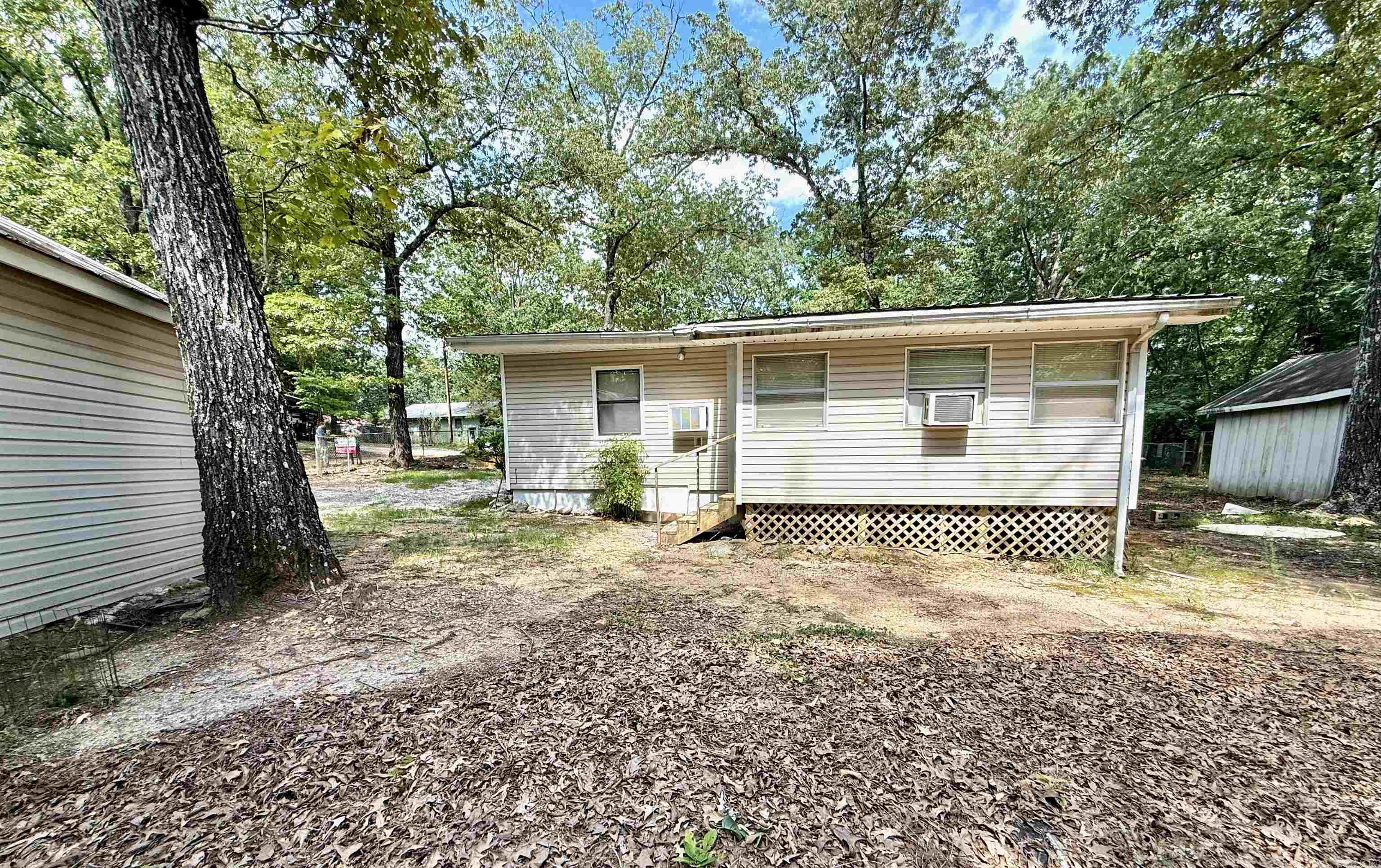 FARR, E.M. - Residential