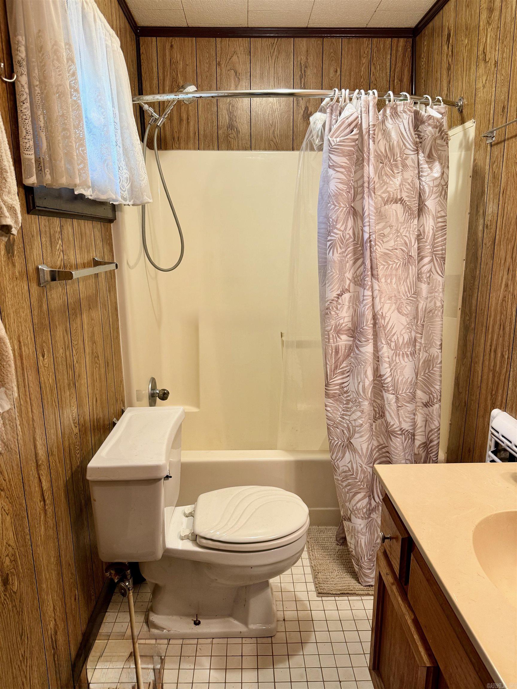 FARR, E.M. - Residential