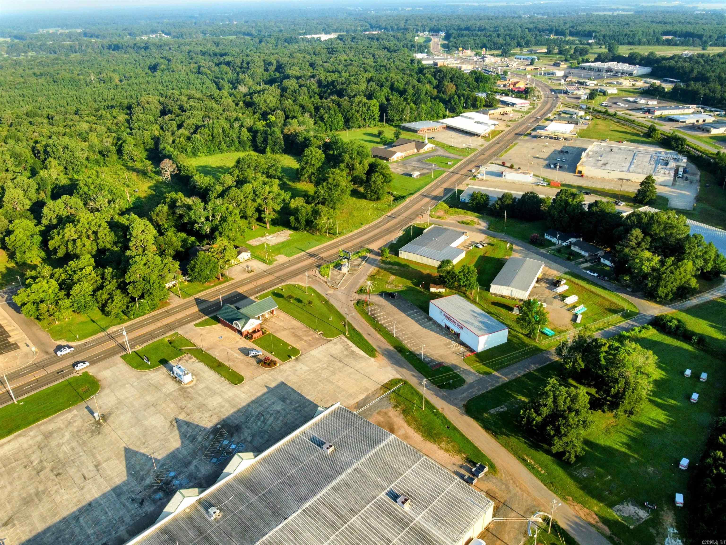 Metes & Bounds - Commercial Sale