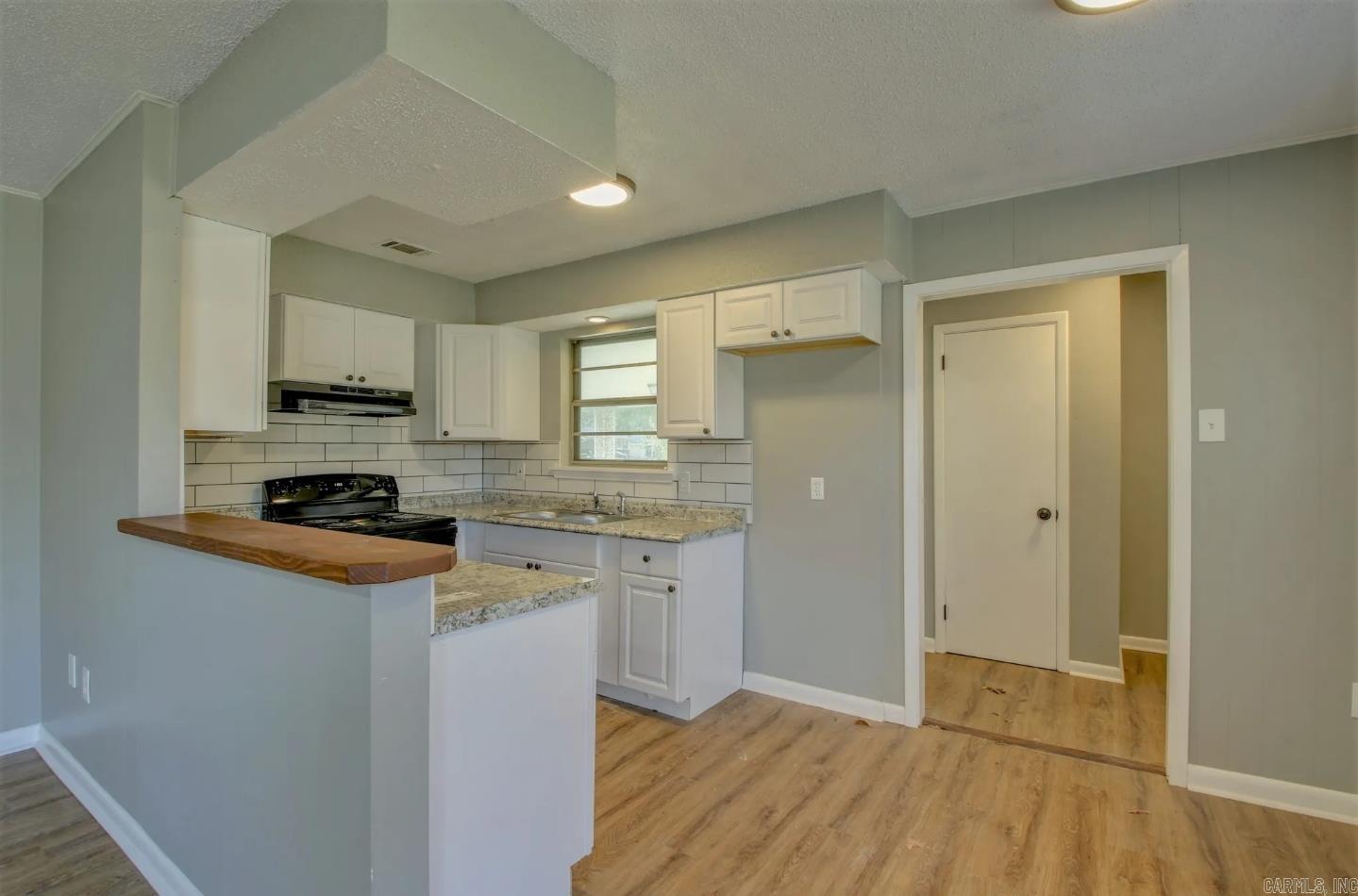 Town & Country Estates - Residential Lease