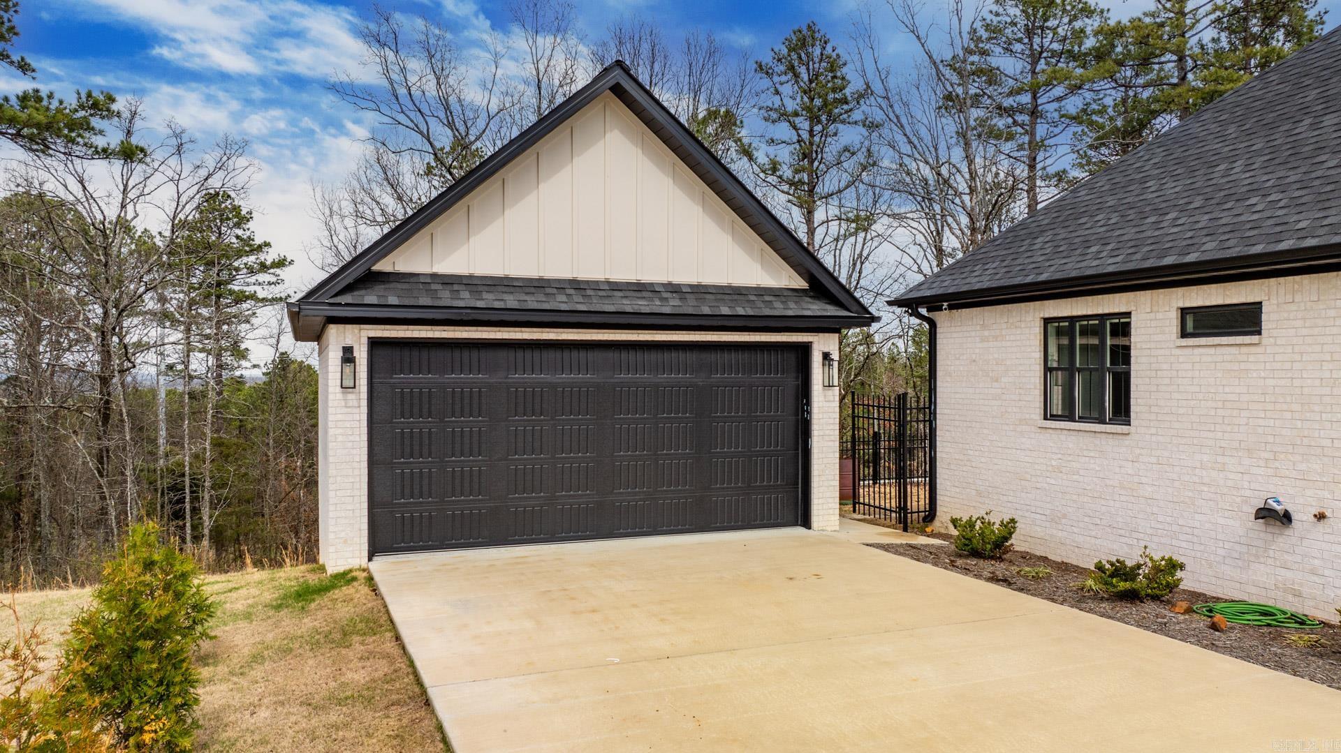 PANTHER MOUNTAIN ESTATES - Residential