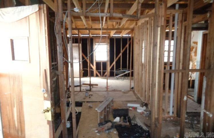 BARROW JOHN - Residential