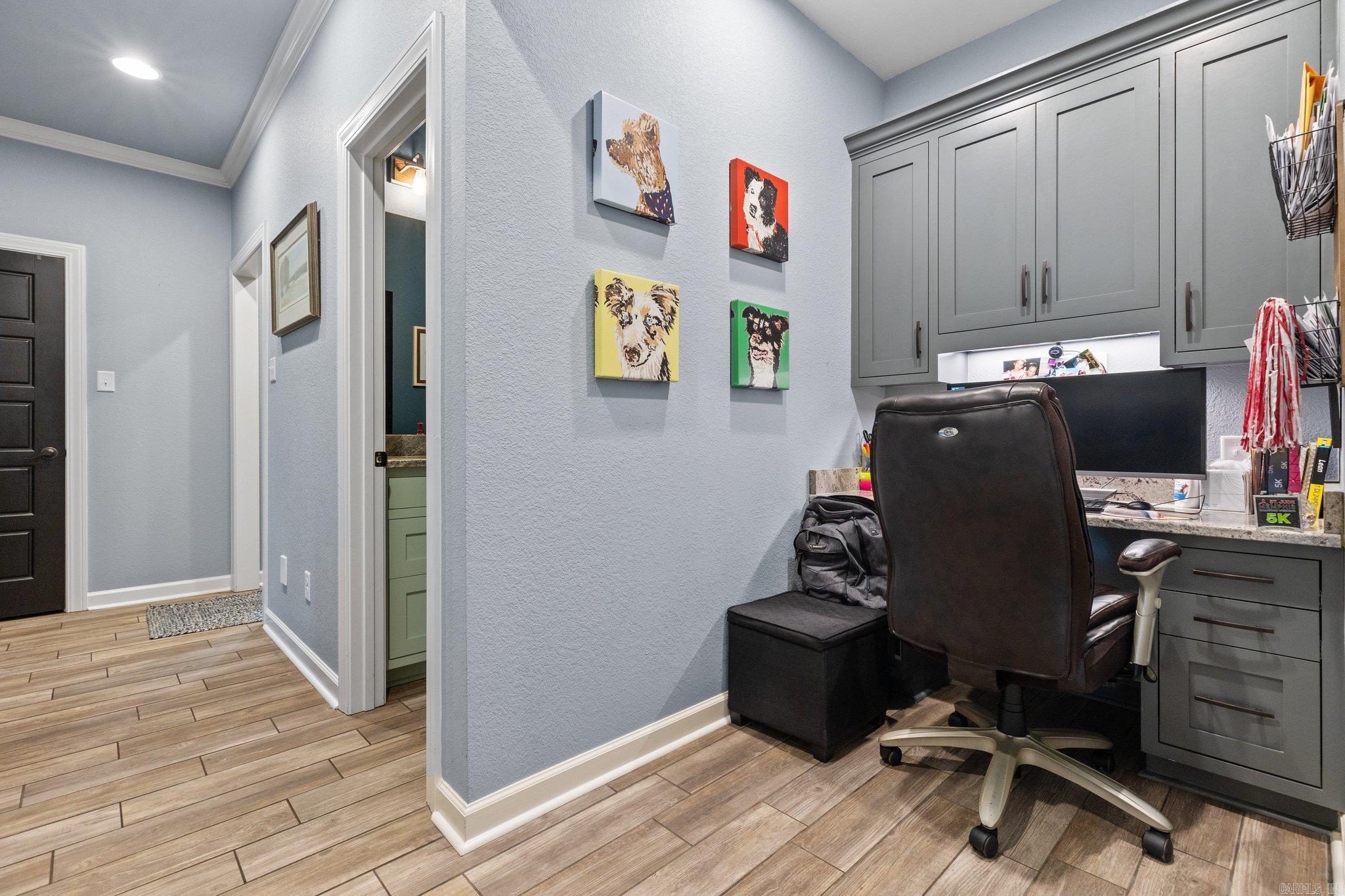 OAK TREE RIDGE SUB - Residential