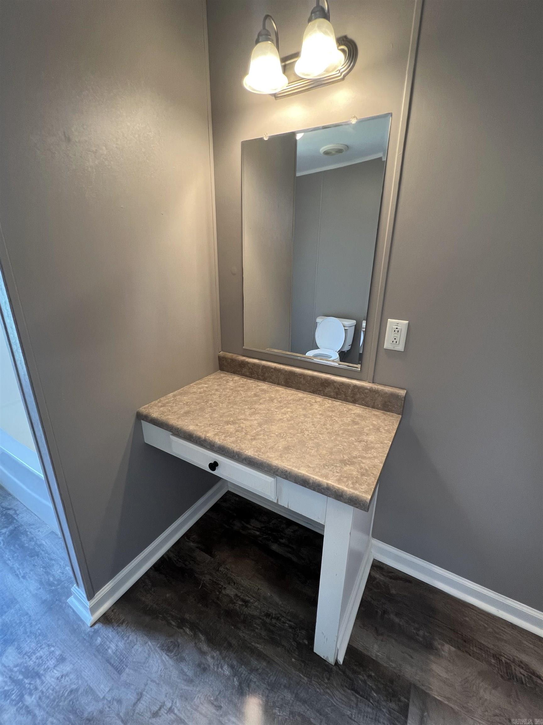 MT VERNON EST - Residential