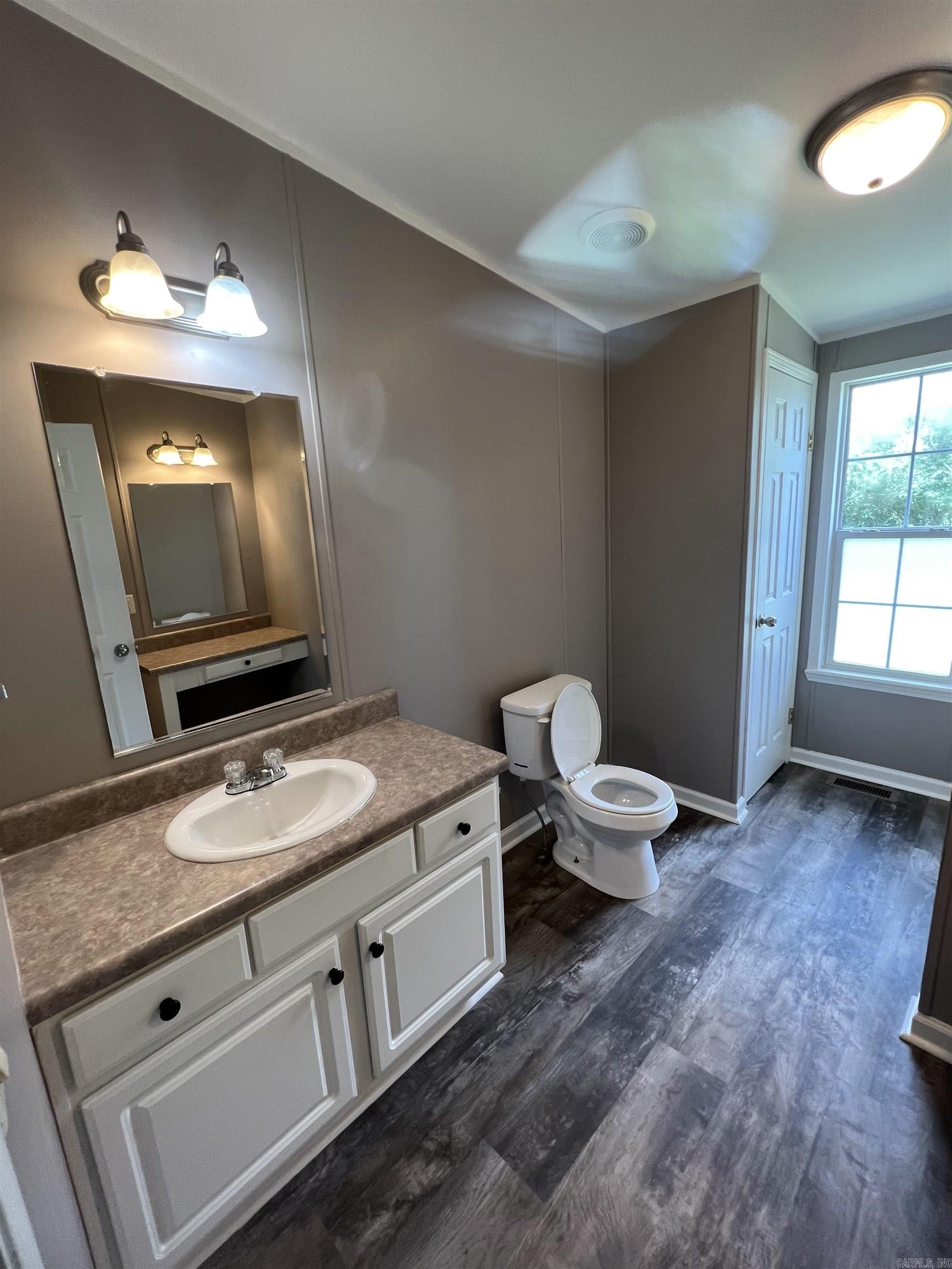 MT VERNON EST - Residential