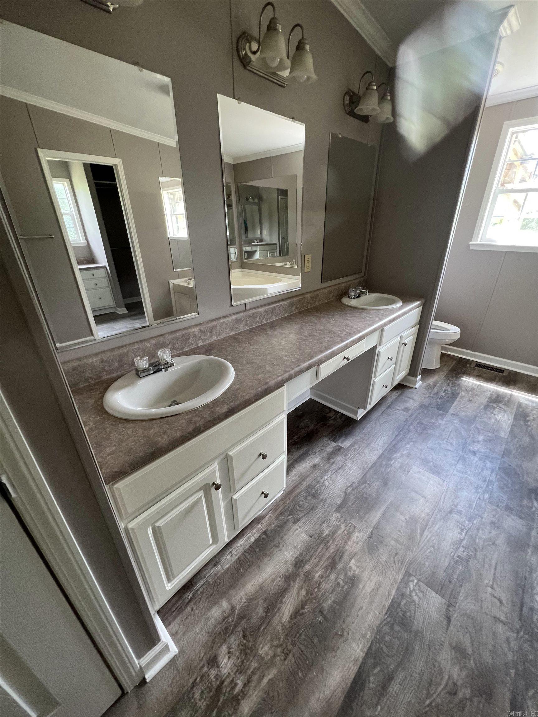 MT VERNON EST - Residential