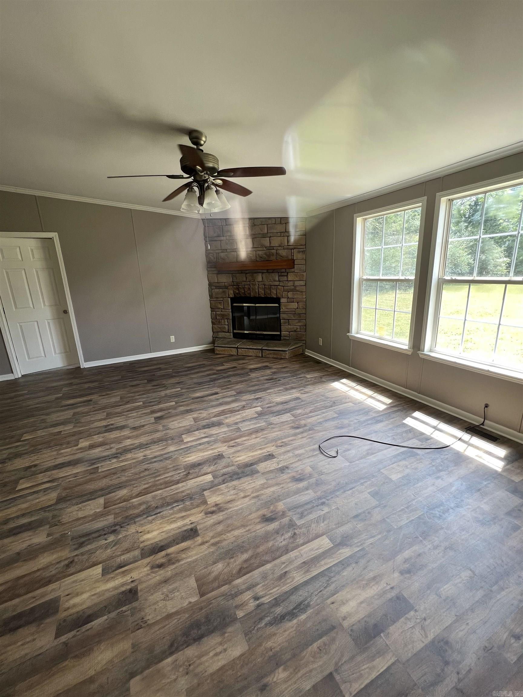 MT VERNON EST - Residential