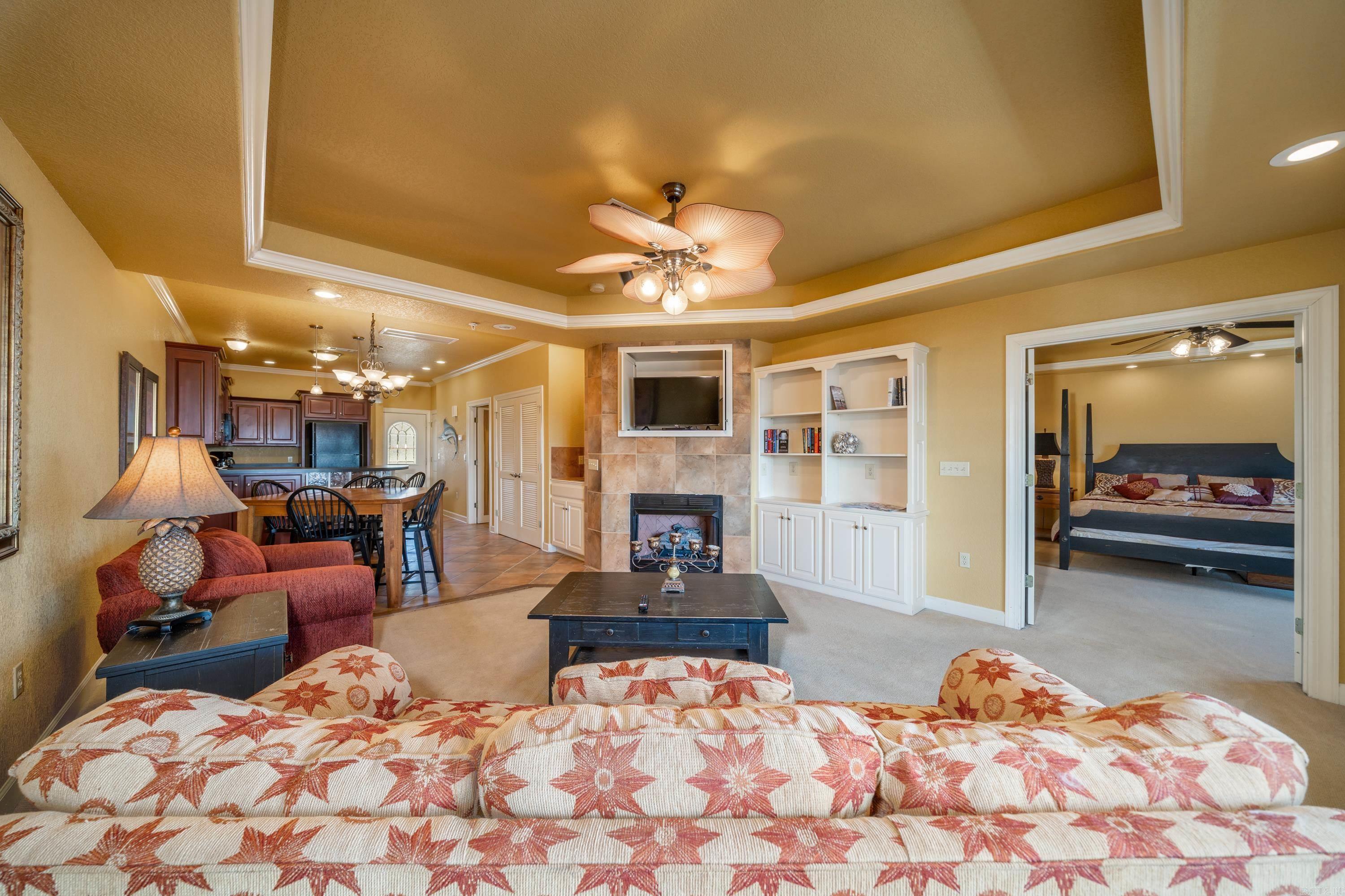 VISTA VILLAS at SUNBAY HPR - Residential