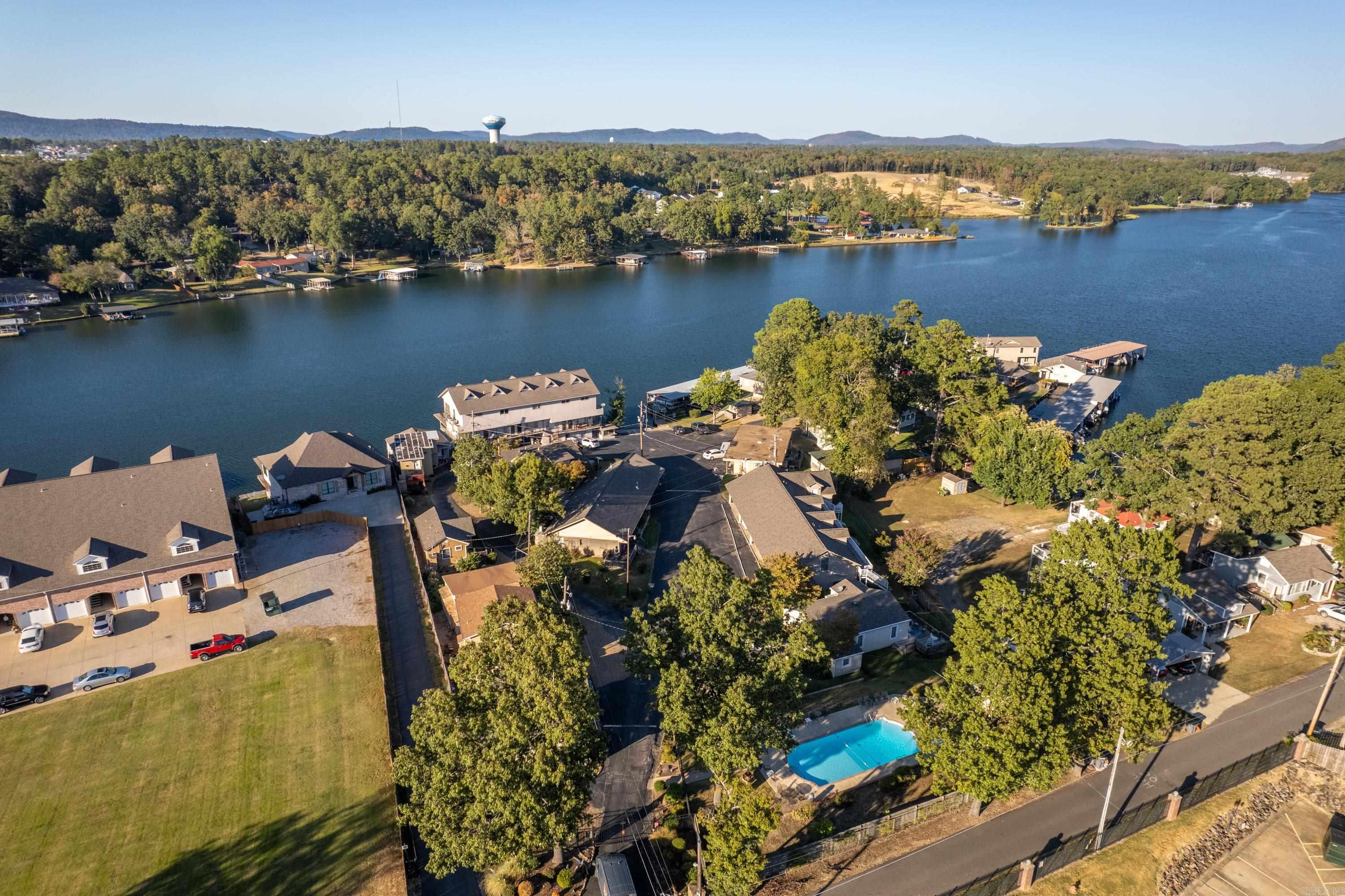 LAKELAND LODGE HPR - Residential