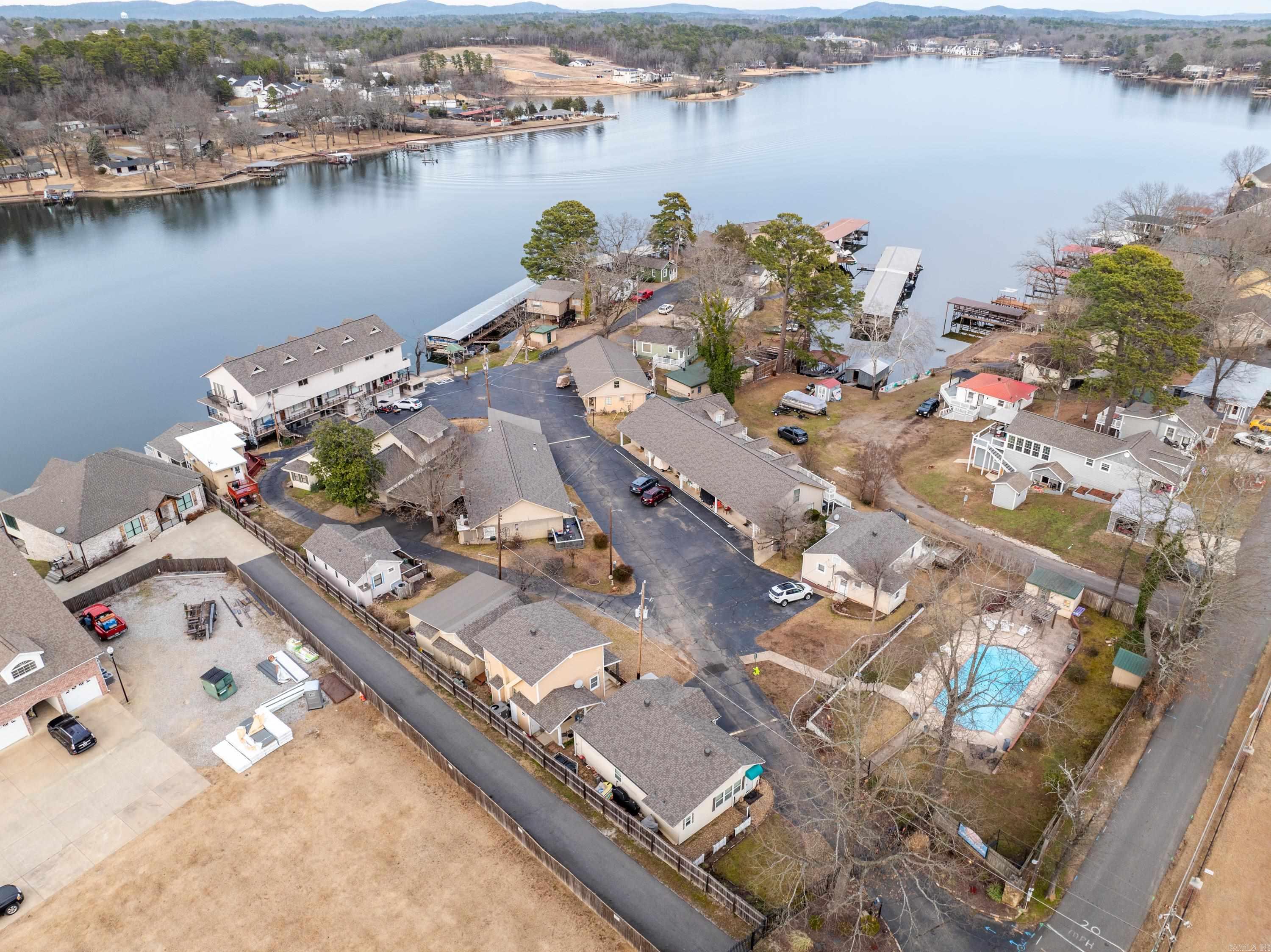 LAKELAND LODGE HPR - Residential
