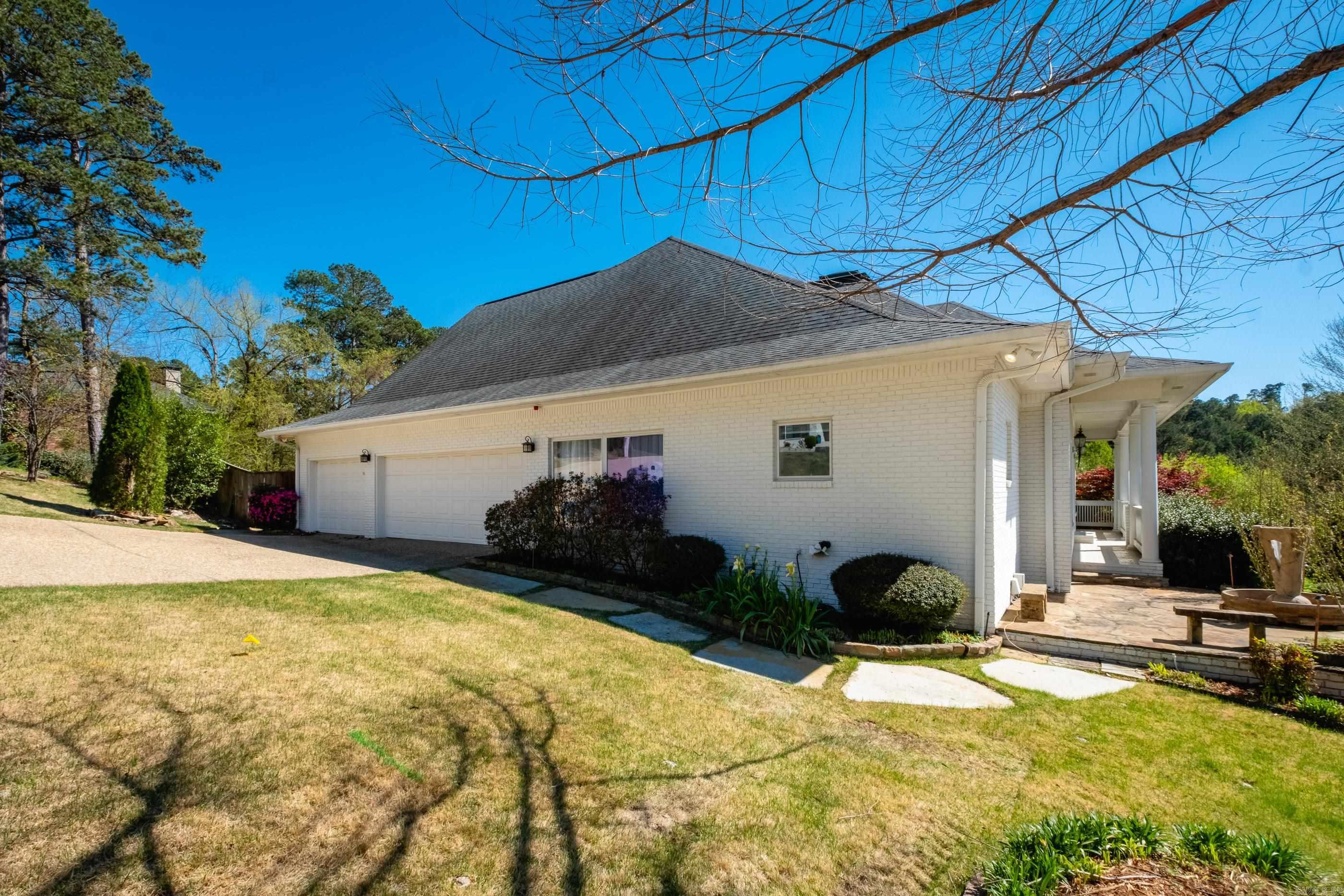 LONGLEA - Residential