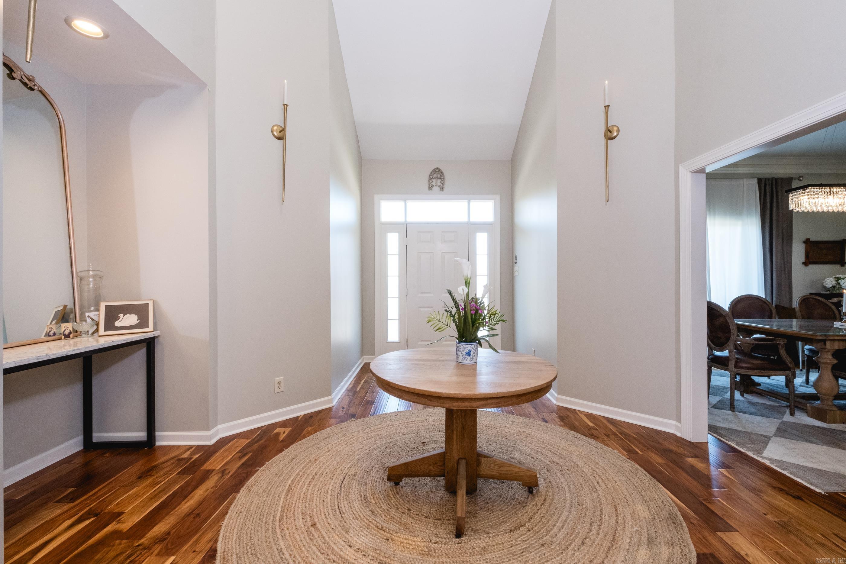 LONGLEA - Residential