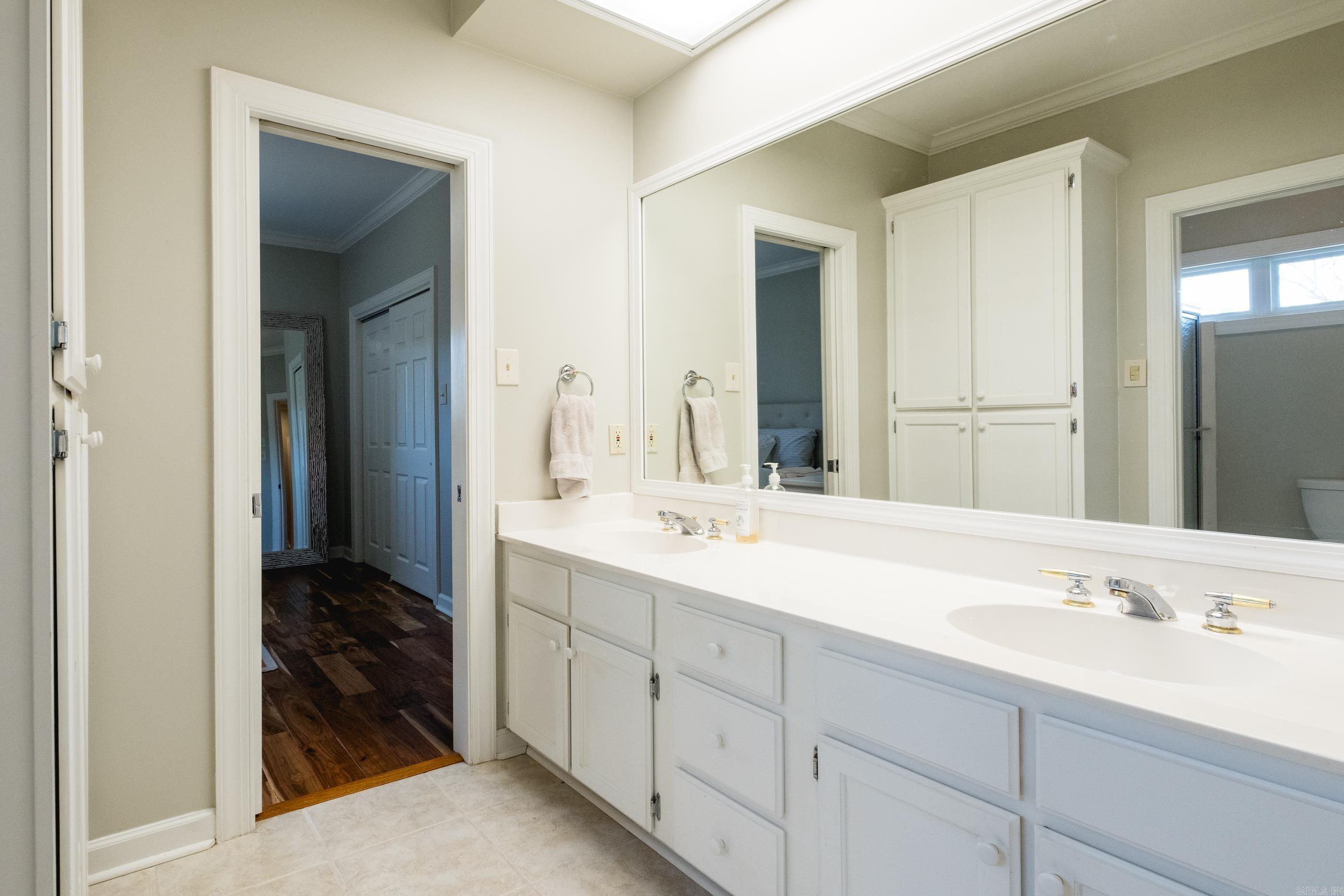 LONGLEA - Residential