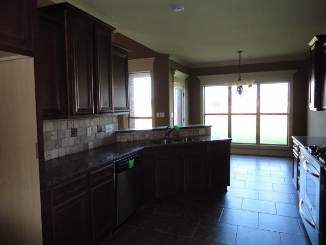 COUNTRY CLUB OF ARK THE - Residential