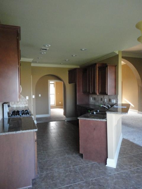 COUNTRY CLUB OF ARK THE - Residential