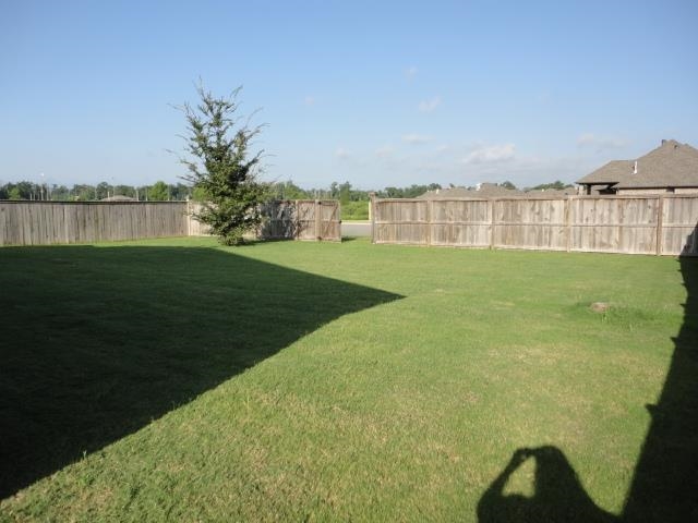 COUNTRY CLUB OF ARK THE - Residential