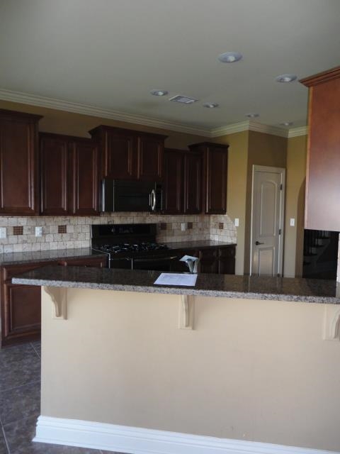 COUNTRY CLUB OF ARK THE - Residential