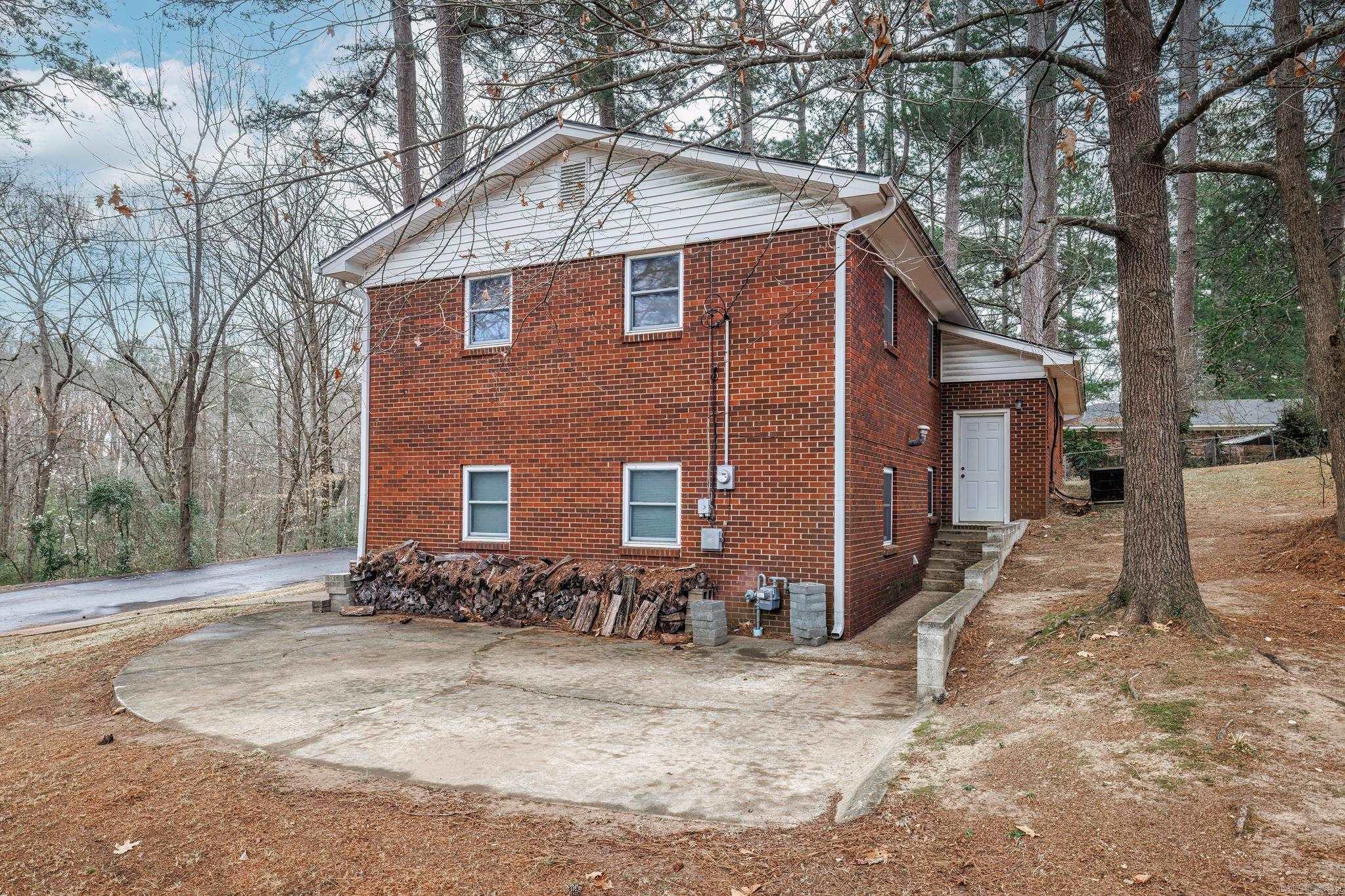 PINE MANOR ADDN - Residential