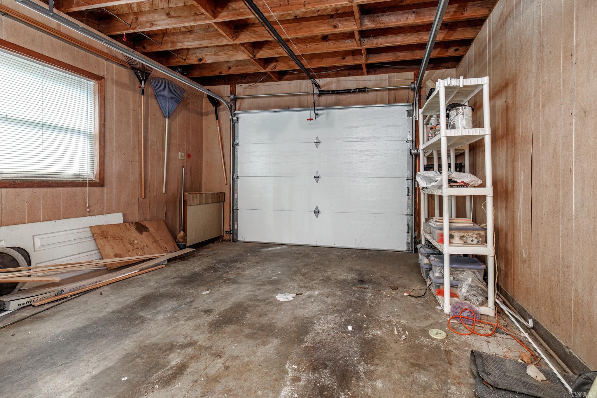 PINE MANOR ADDN - Residential