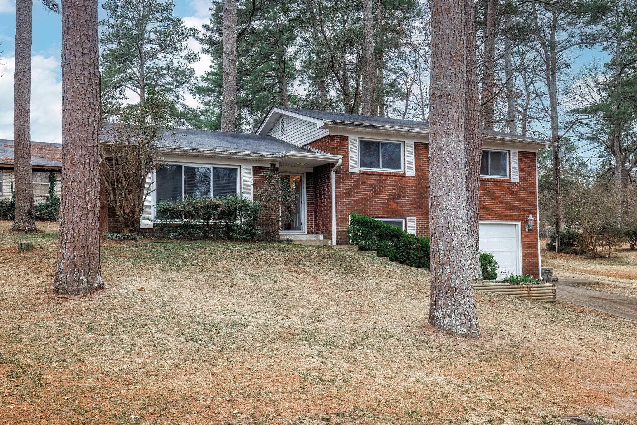 PINE MANOR ADDN - Residential