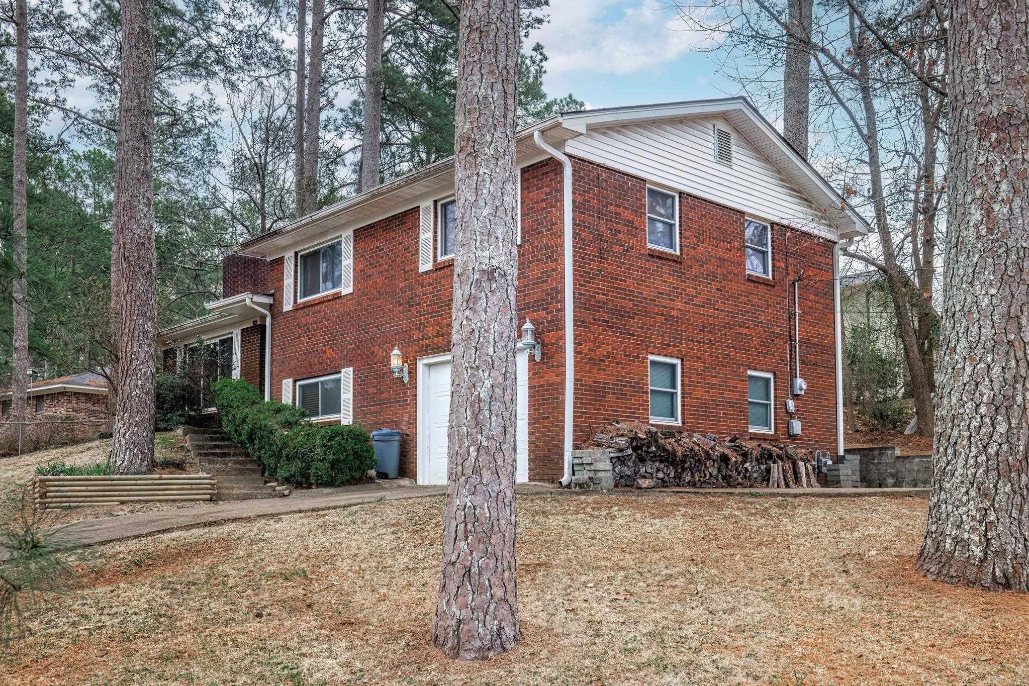 PINE MANOR ADDN - Residential