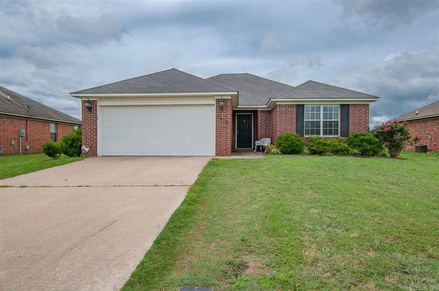 **Open Concept ** Well maintained beautiful 3 bedroom/2 bath home, close to colleges, schools, shopping, interstate & dogpark. Split bedroom plan with open floor plan. Large walk-in master bedroom closet. Tray ceilings in living area & master bedroom, recessed lighting and updated paint color scheme.  Wood-style laminate flooring. HUGE fully fenced backyard. Partially covered patio. Two car garage. Move-in ready. MUST SEE!