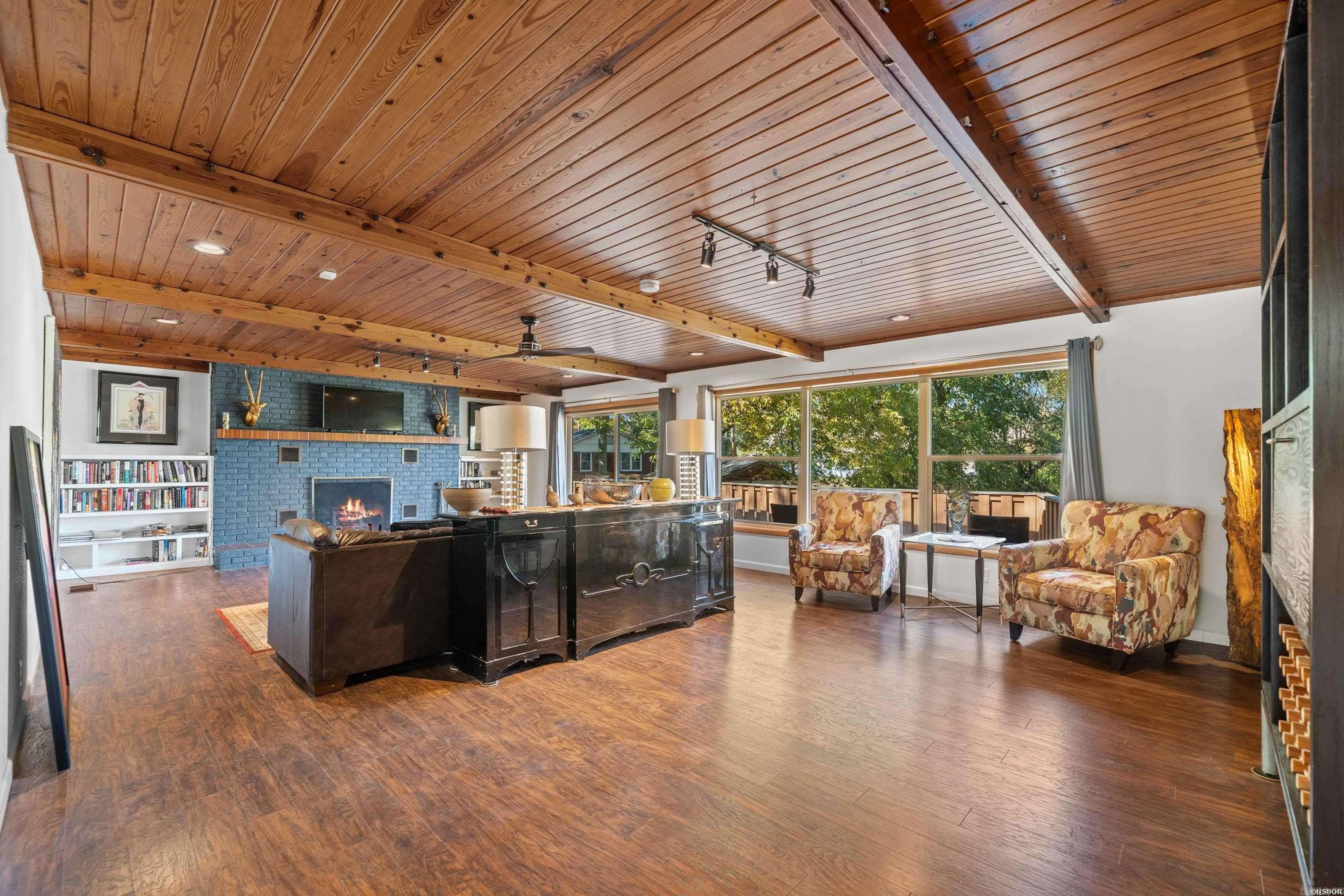 TRIVISTA - Residential