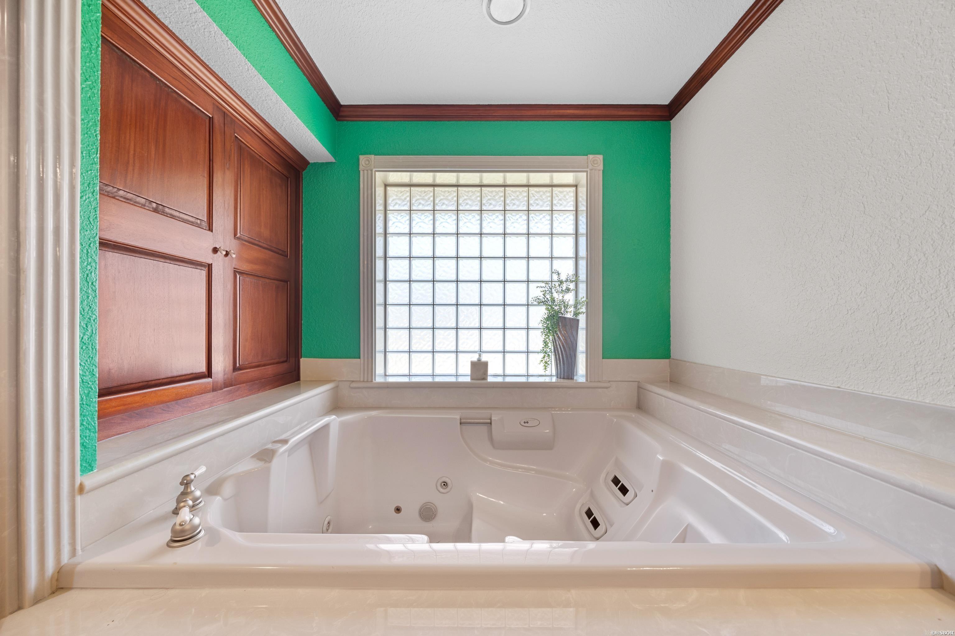 TRIVISTA - Residential