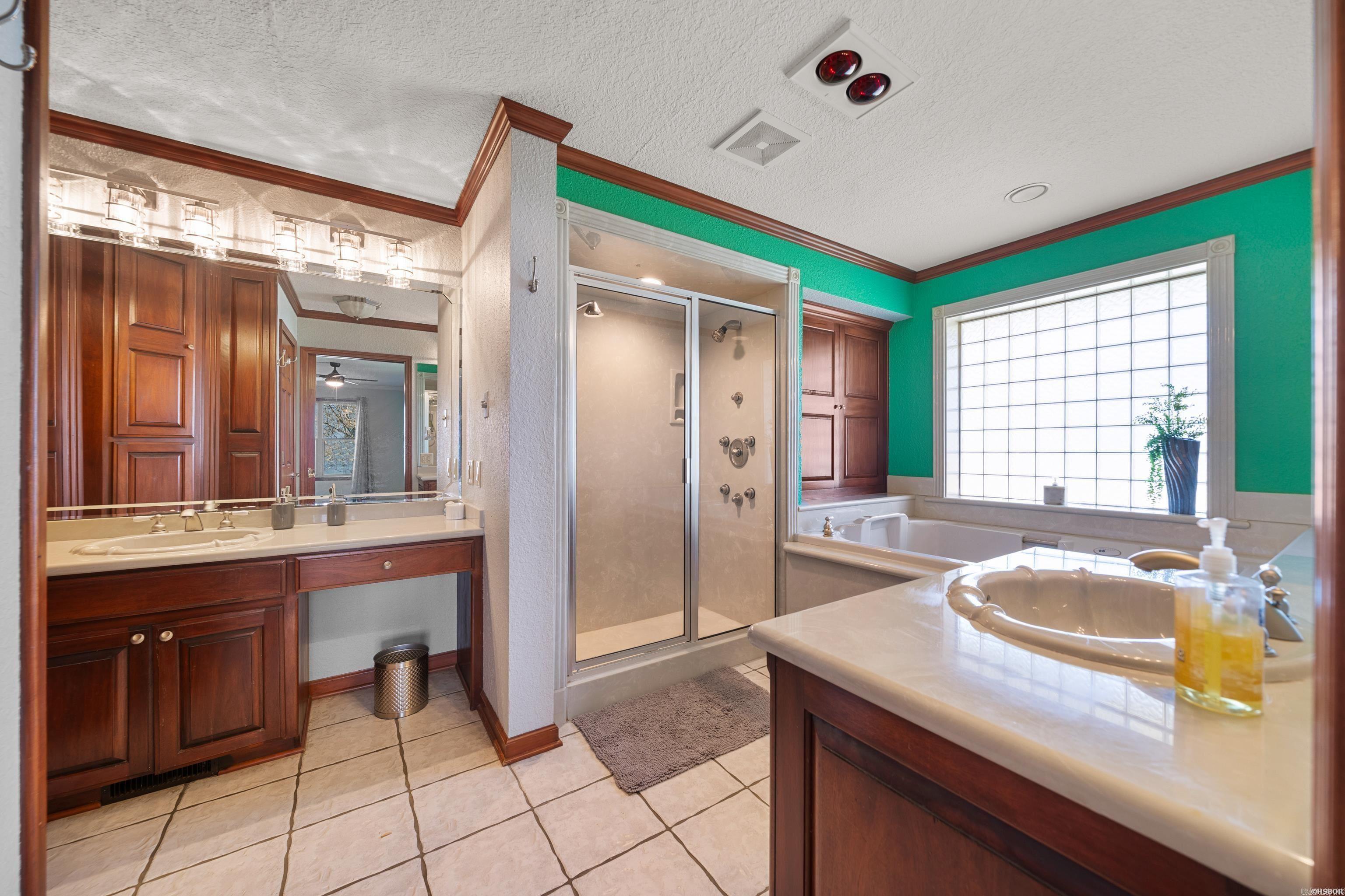 TRIVISTA - Residential