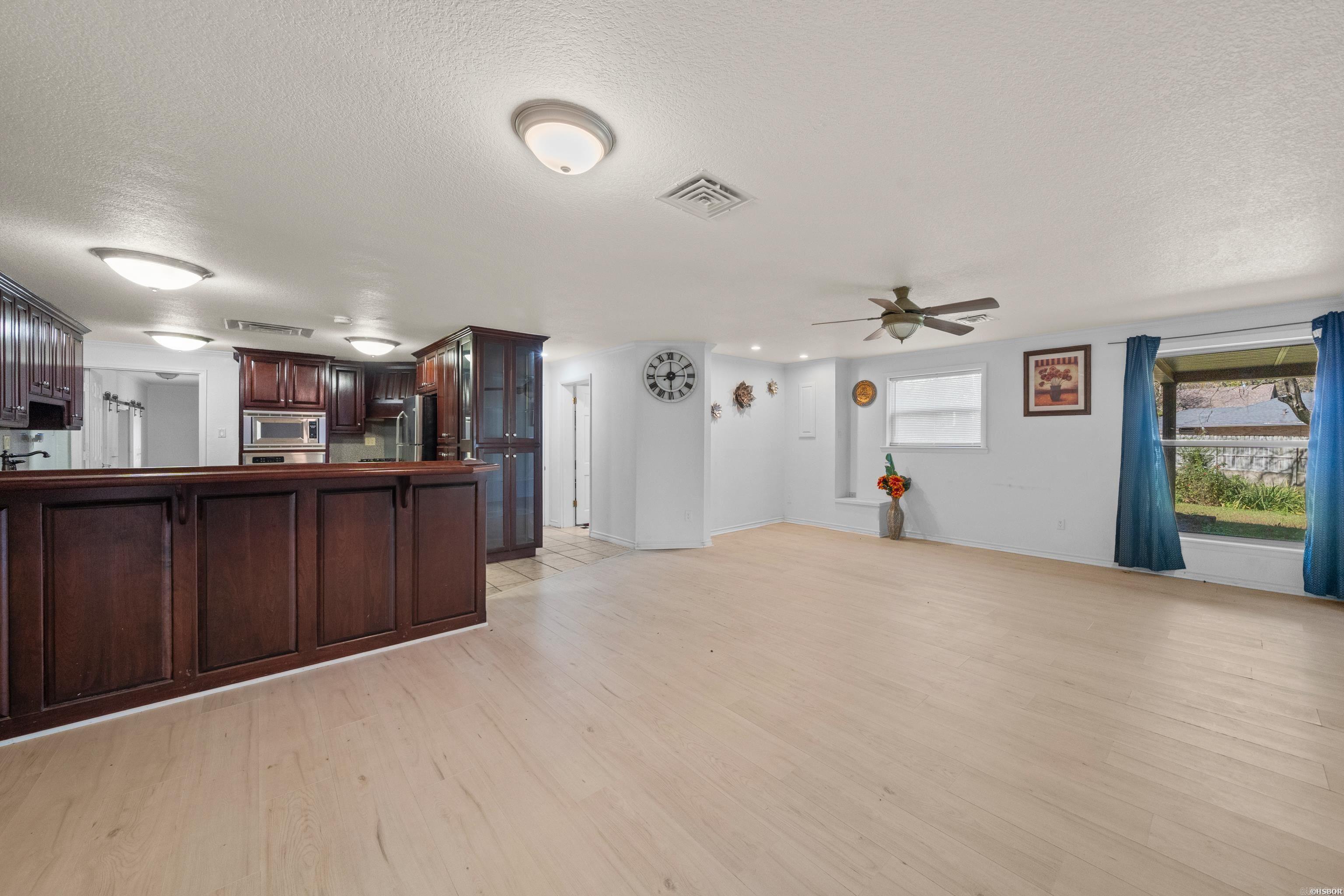 TRIVISTA - Residential