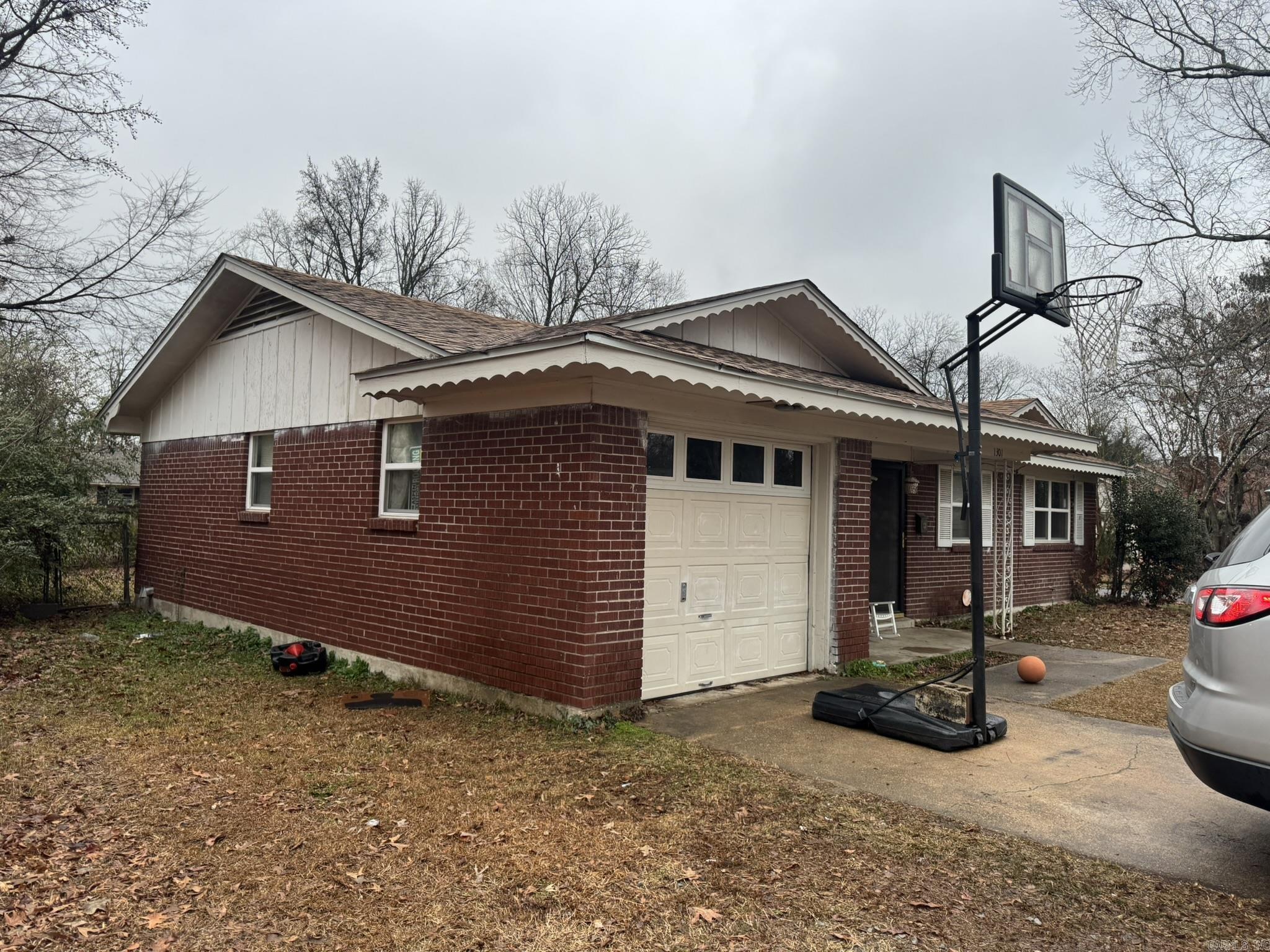 AUSTIN & TAYLOR ADDITION - Residential