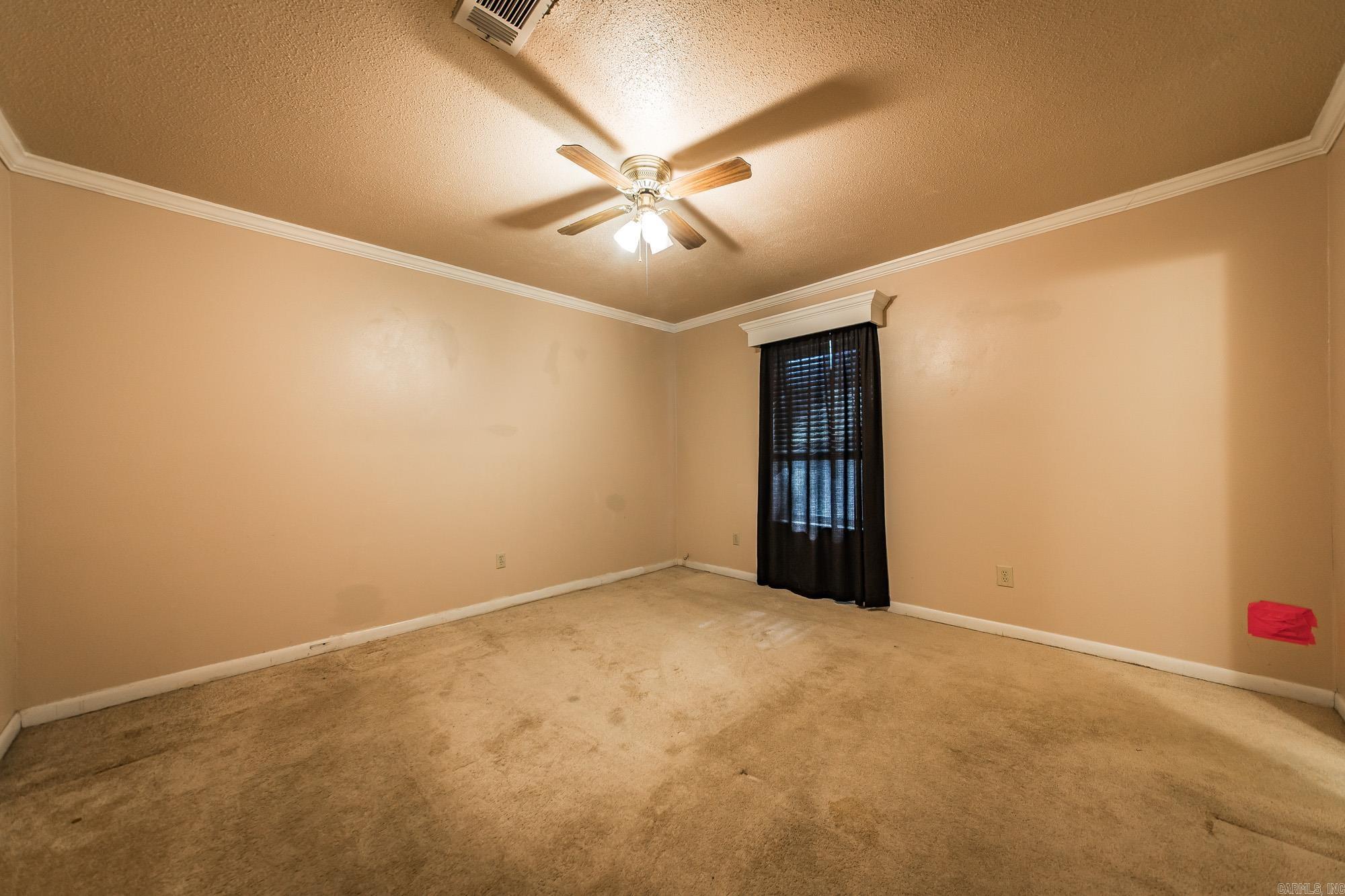 STONEWALL - Residential