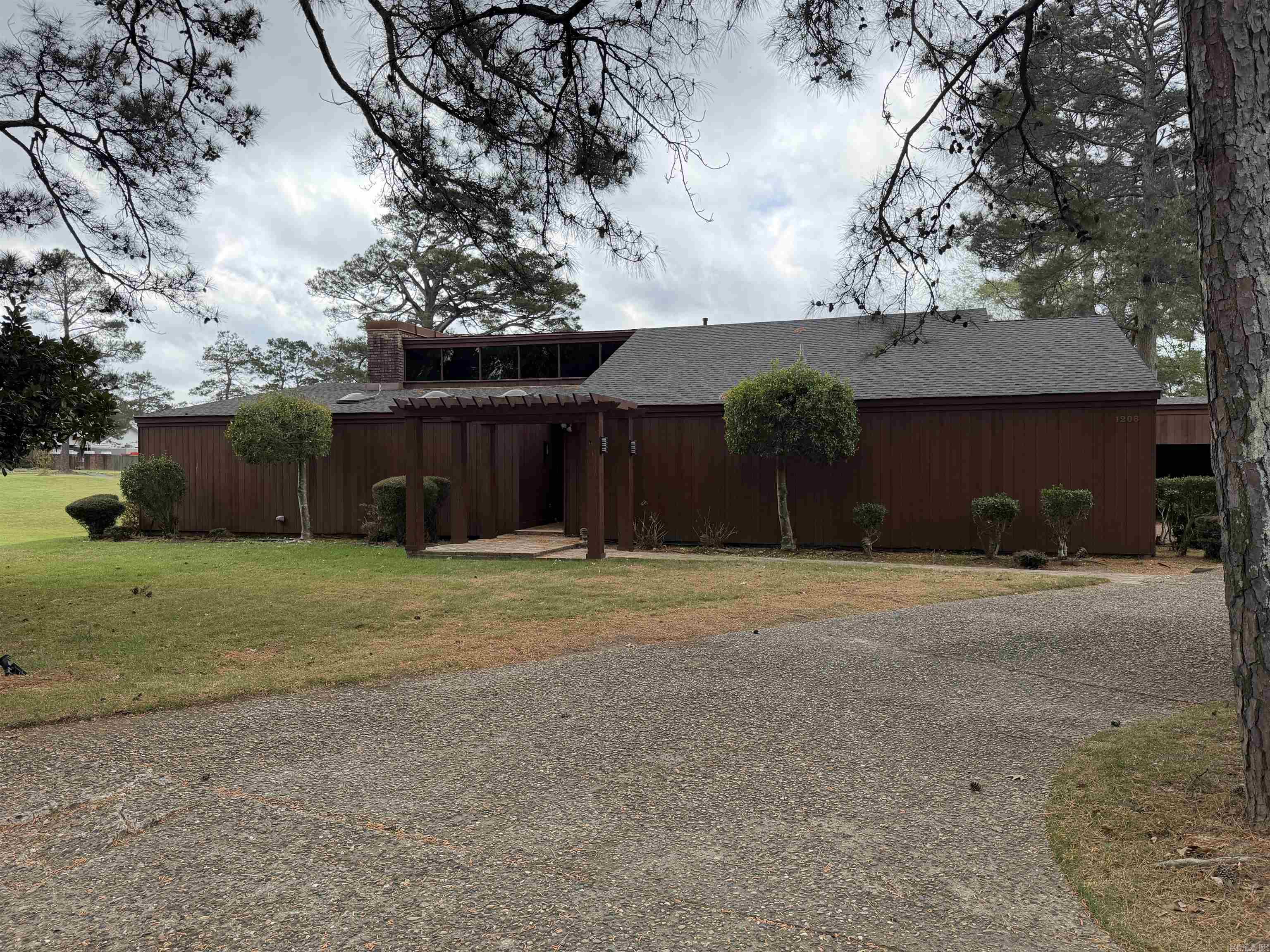 COUNTRY CLUB ADD - Residential