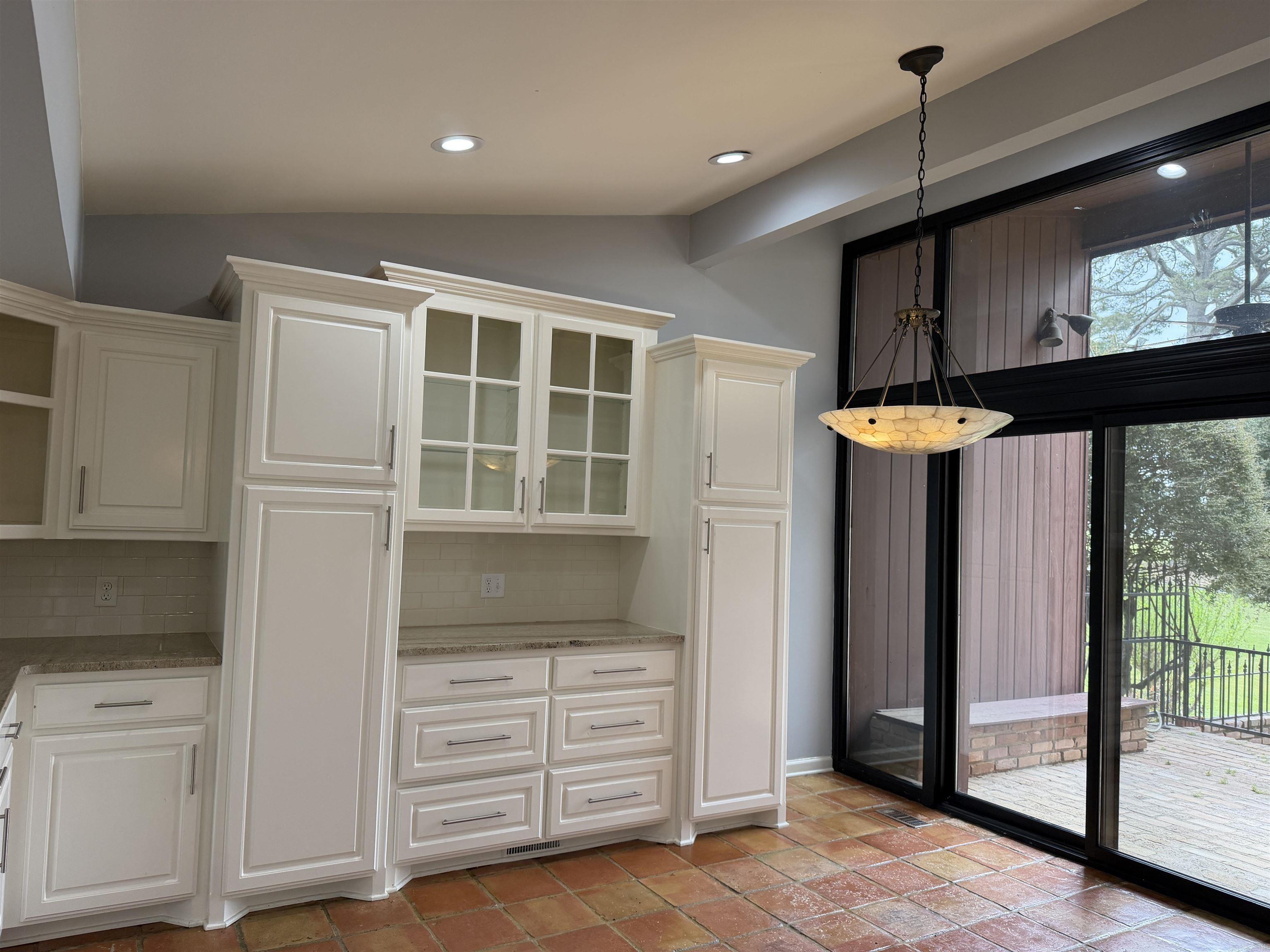 COUNTRY CLUB ADD - Residential