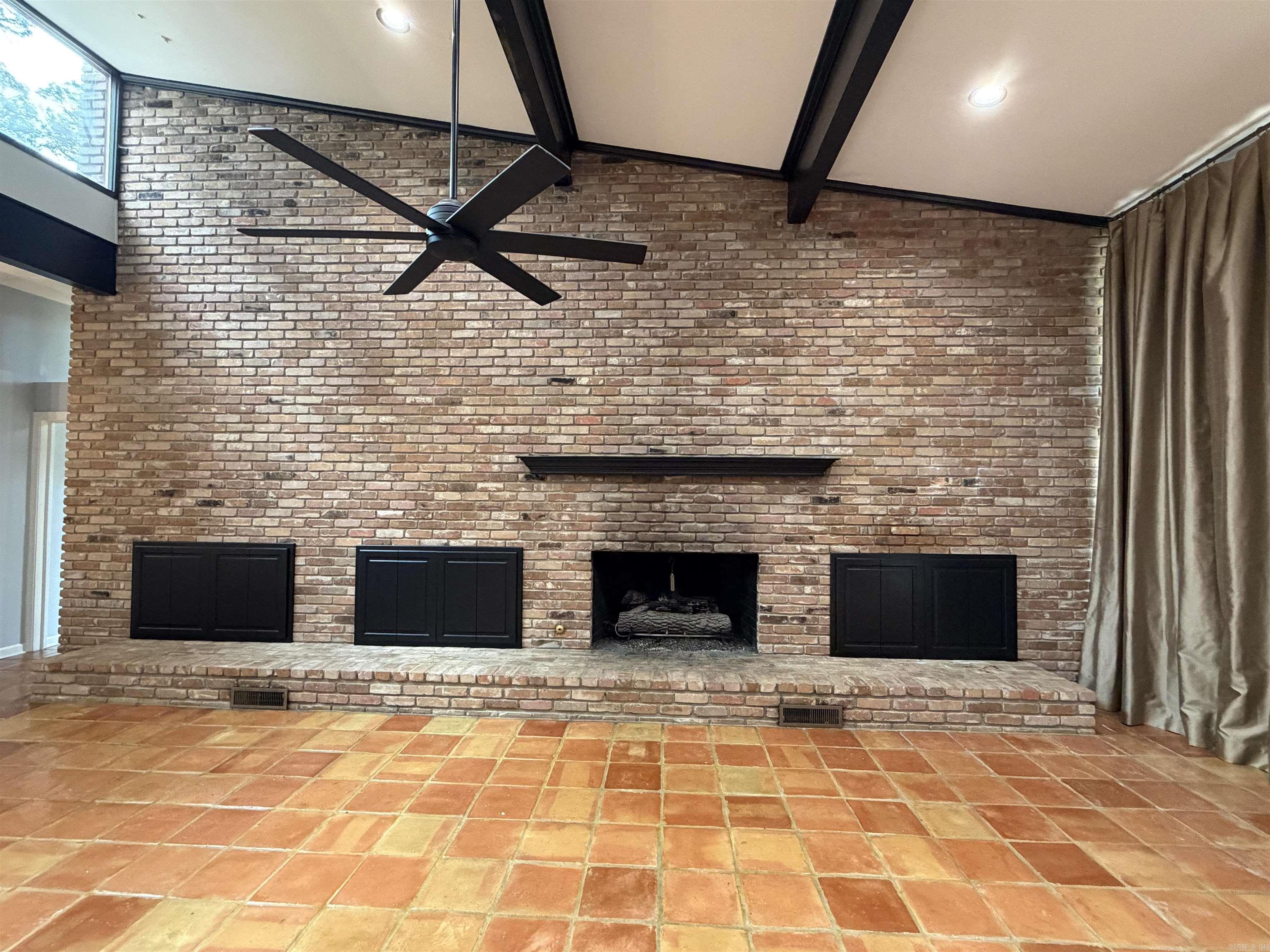 COUNTRY CLUB ADD - Residential