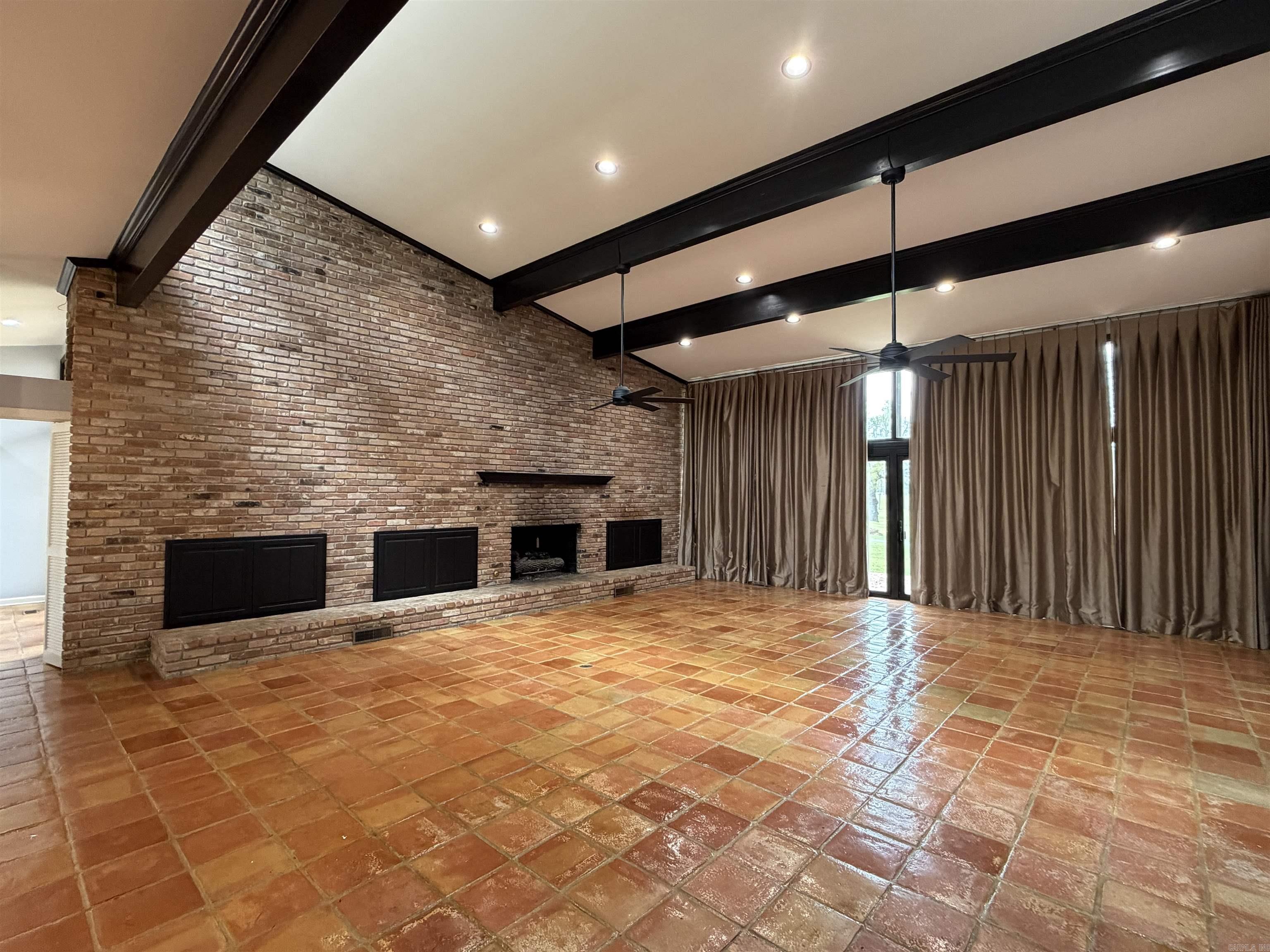 COUNTRY CLUB ADD - Residential