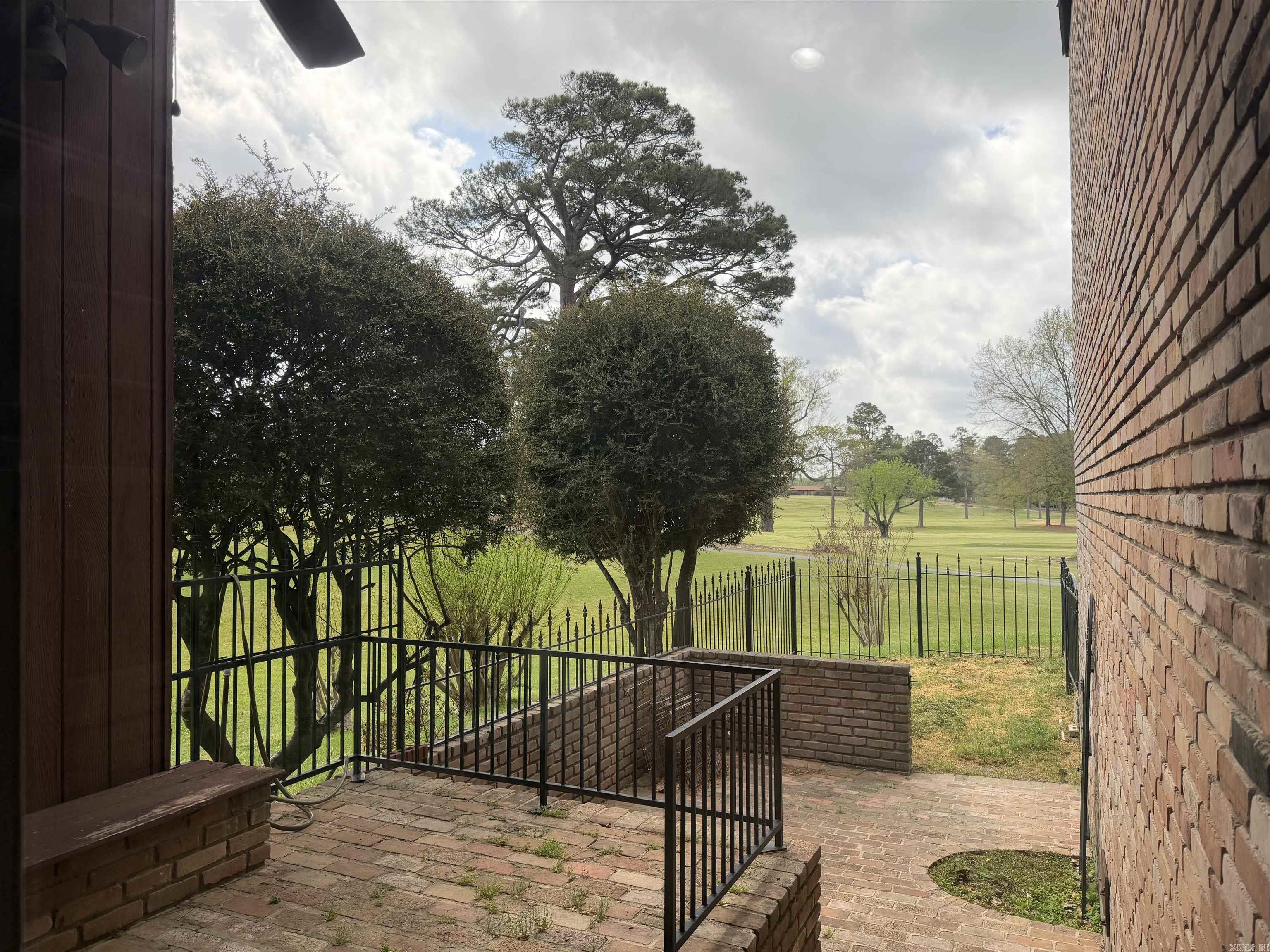 COUNTRY CLUB ADD - Residential